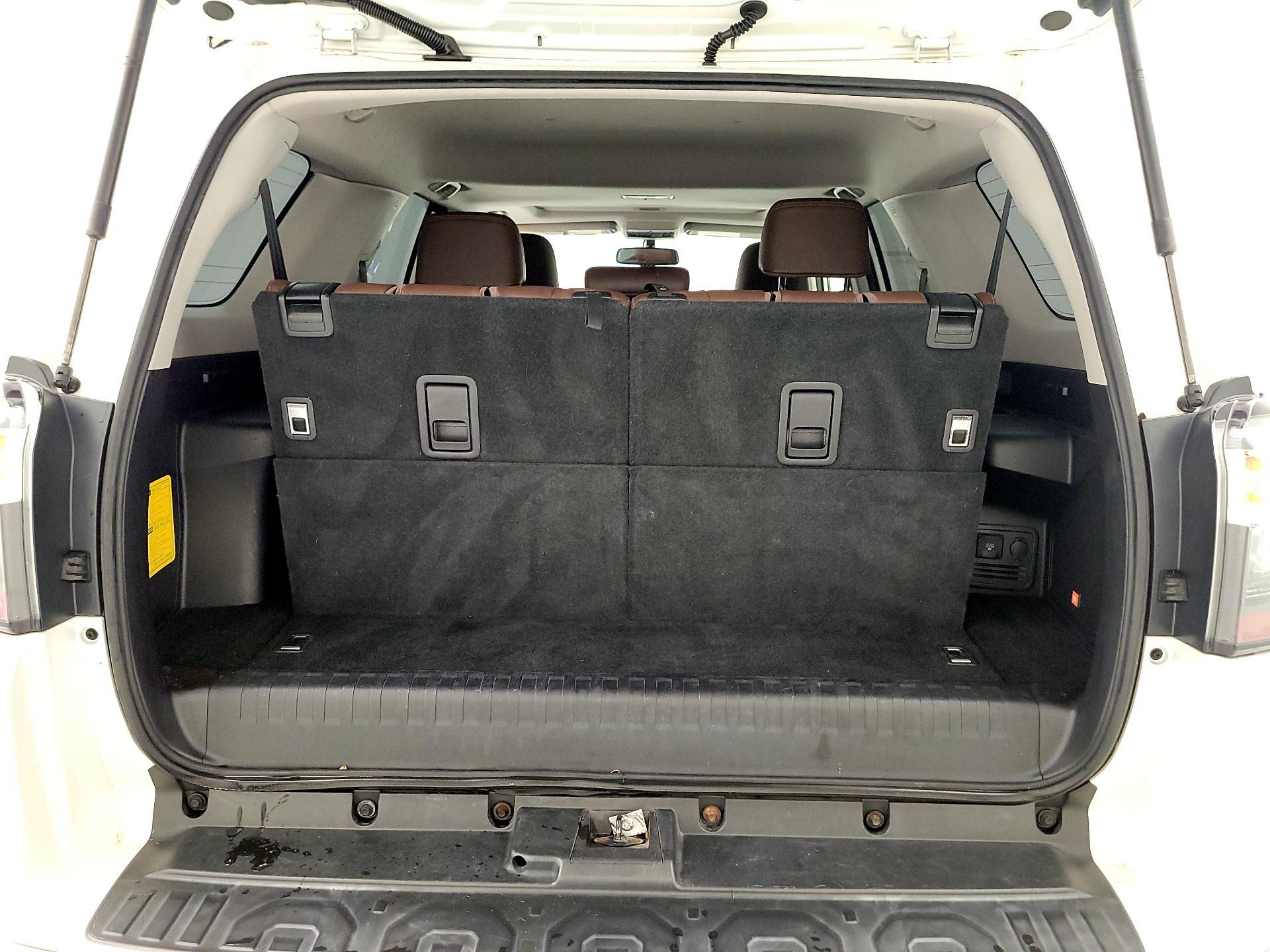 Thumbnail: 2019 Toyota 4Runner - 20