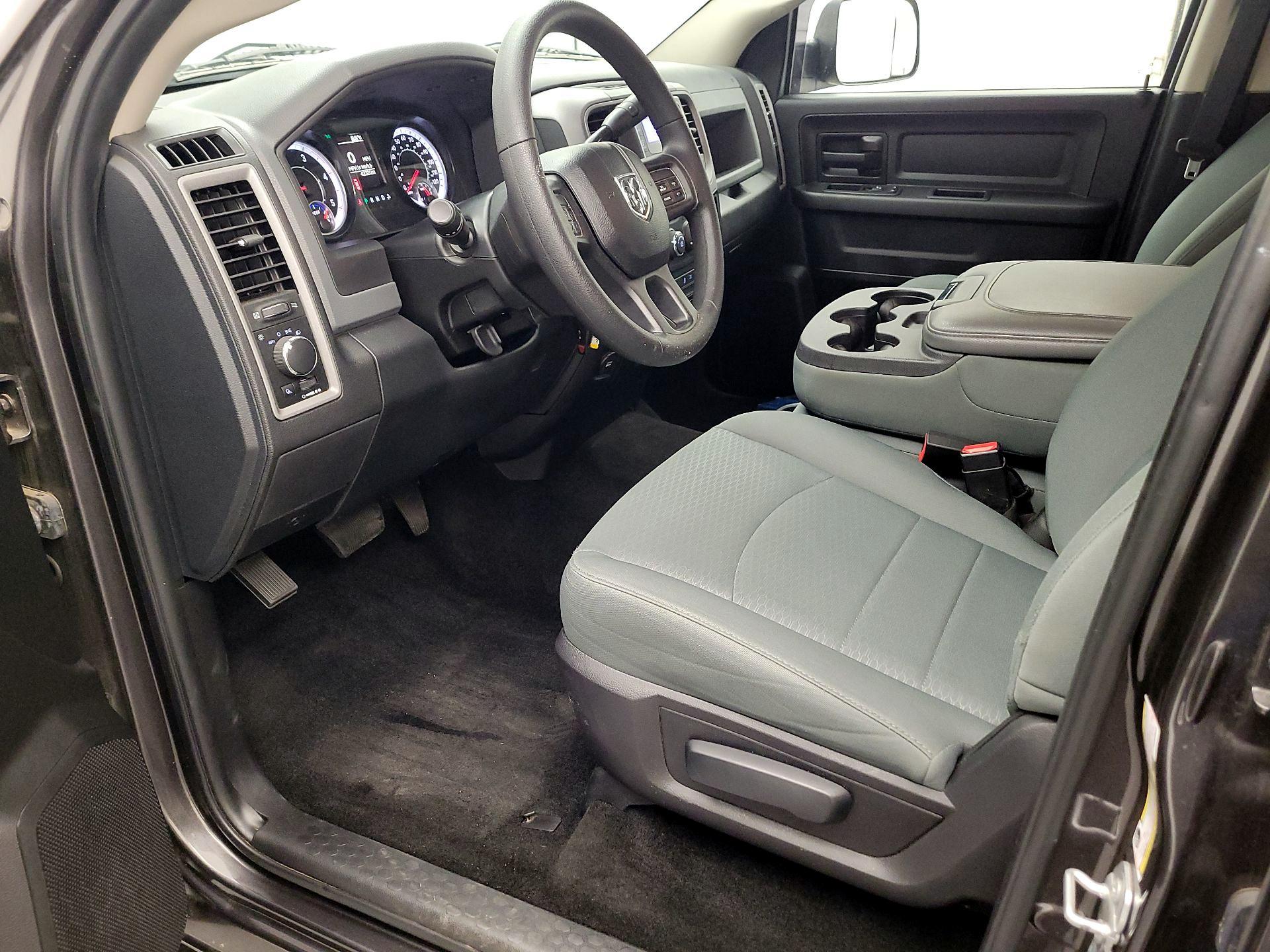 Thumbnail: 2017 RAM 3500 - 11