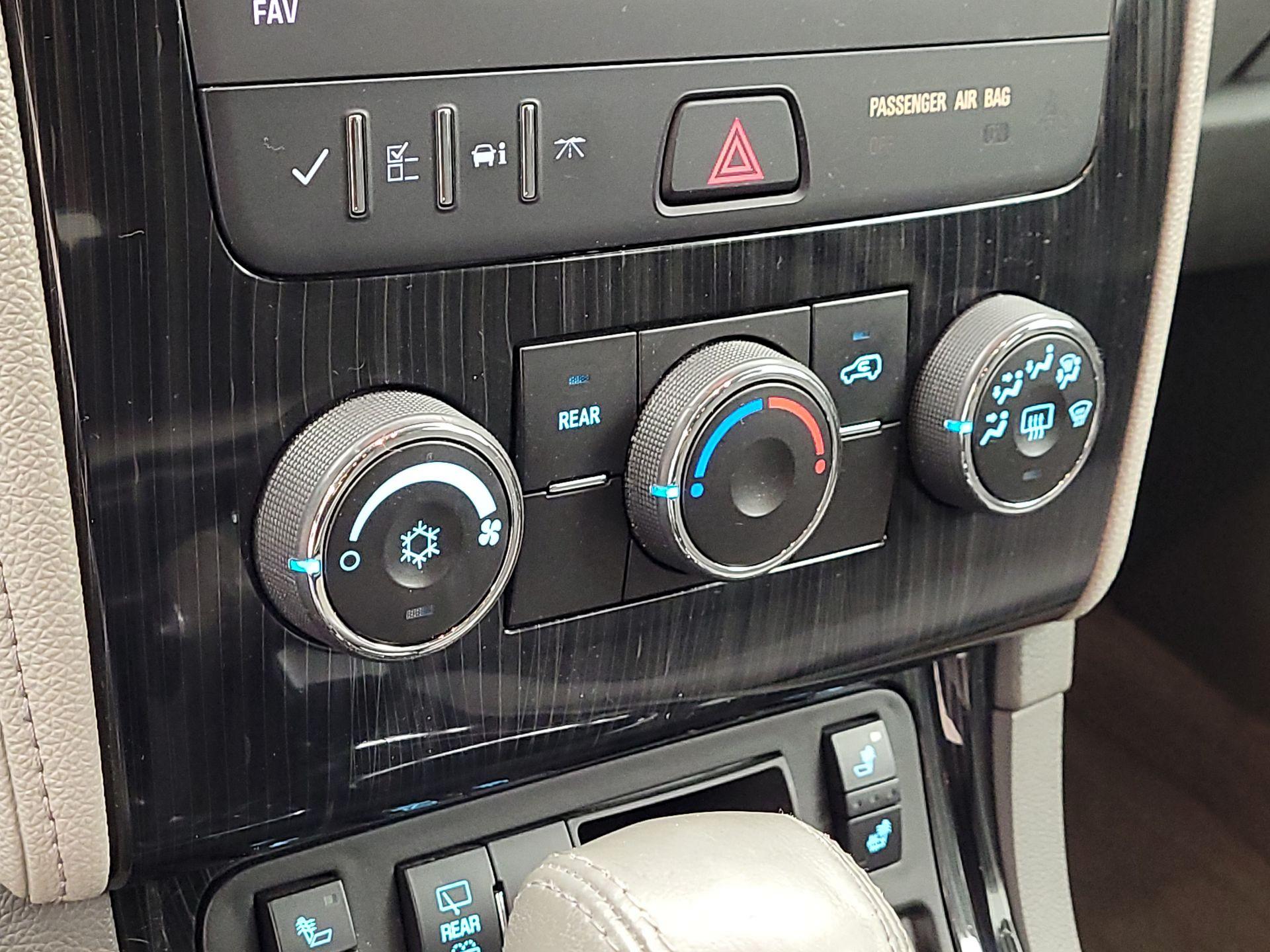 Thumbnail: 2017 Chevrolet Traverse - 16