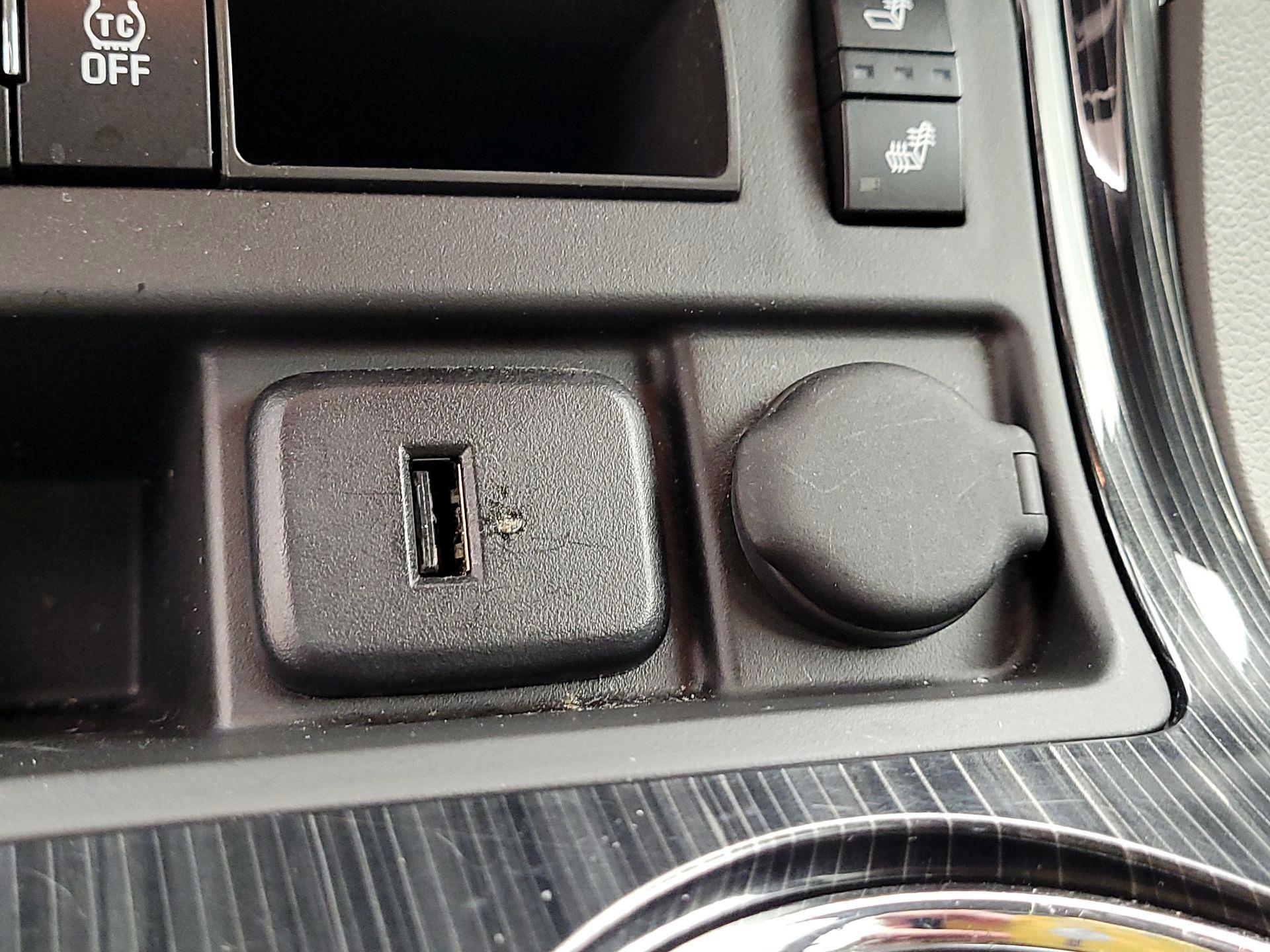 Thumbnail: 2017 Chevrolet Traverse - 18