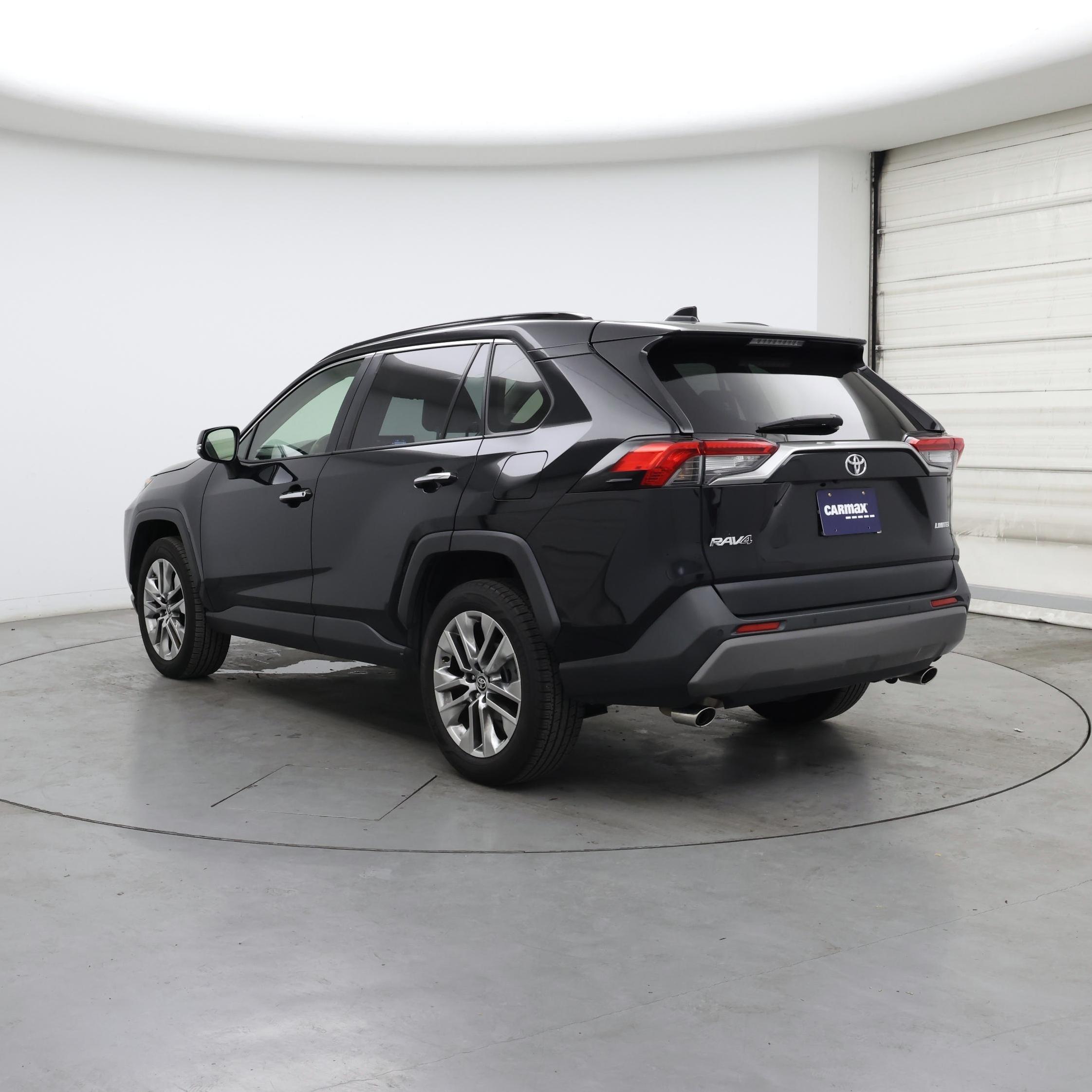 Thumbnail: 2020 Toyota RAV4 - 2