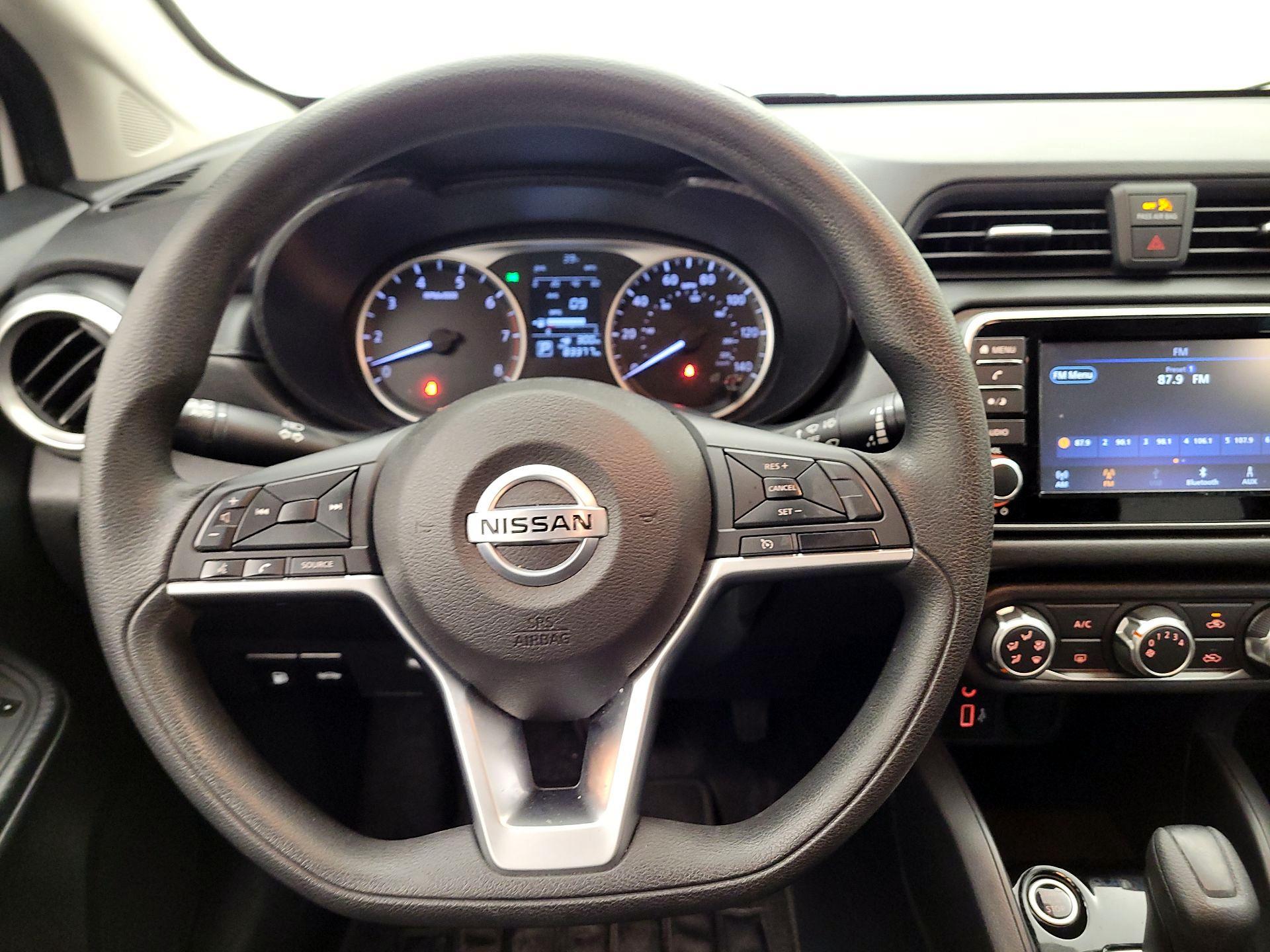 Thumbnail: 2020 Nissan Versa - 10