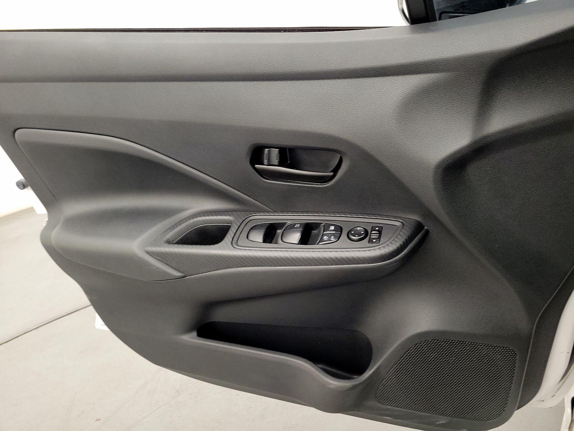 Thumbnail: 2020 Nissan Versa - 12