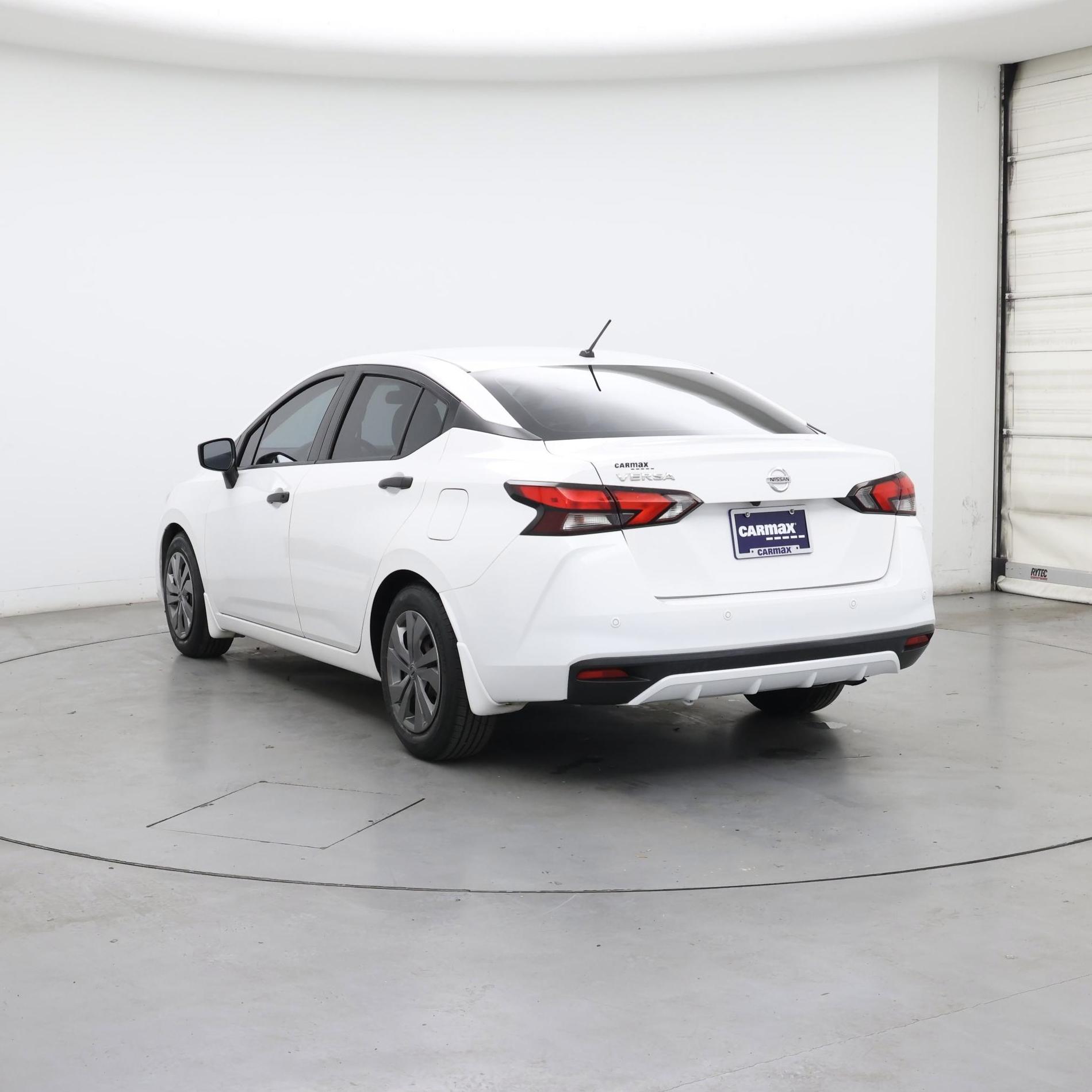 Thumbnail: 2020 Nissan Versa - 2