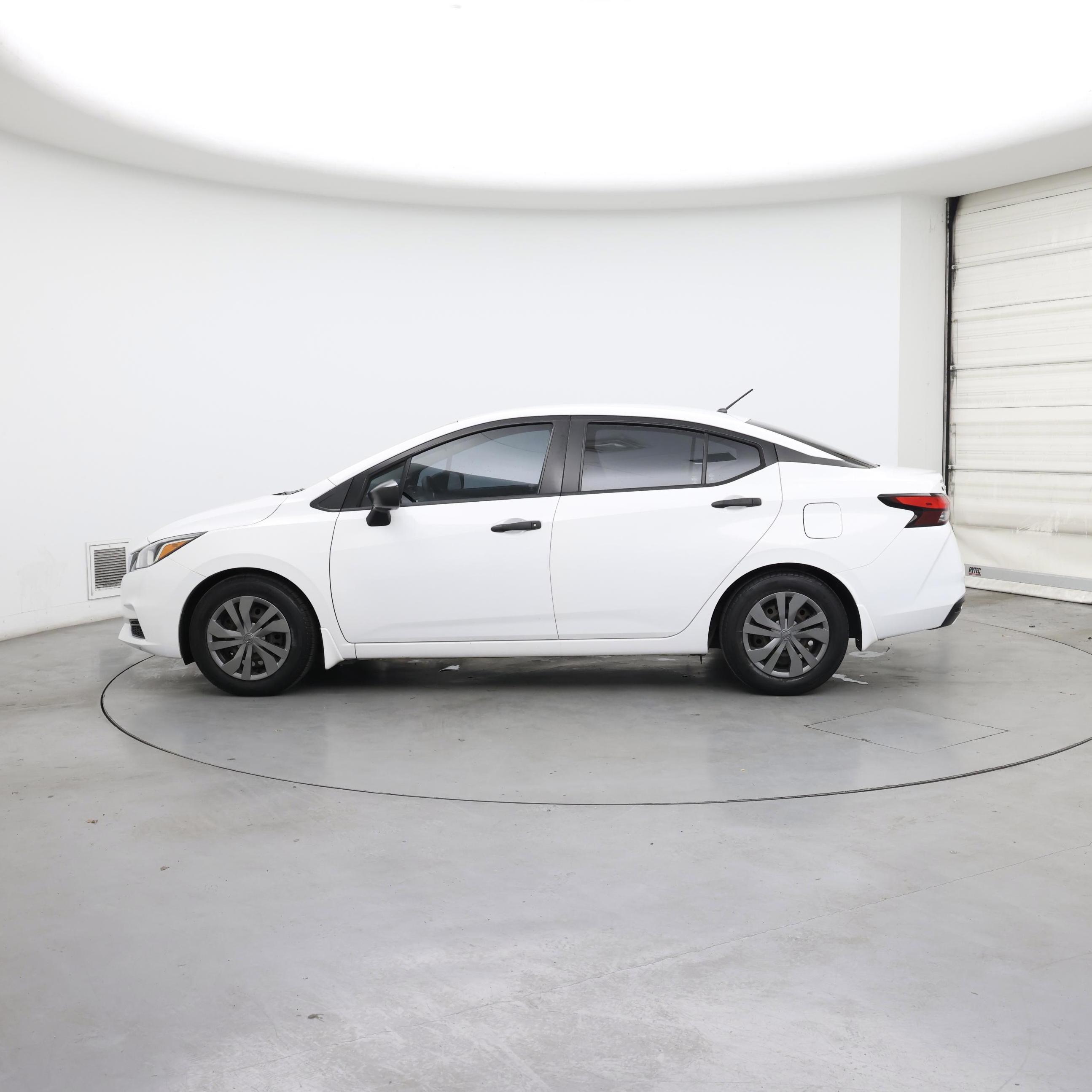 Thumbnail: 2020 Nissan Versa - 3