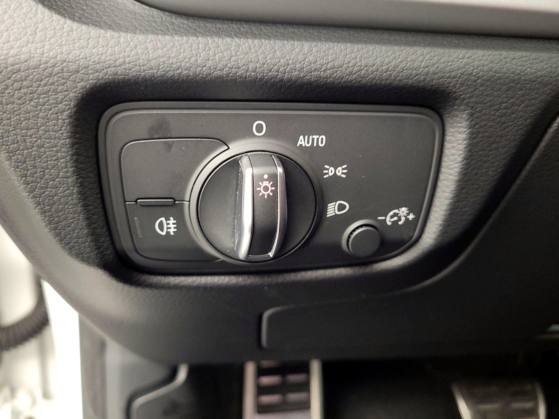 Thumbnail: 2016 Audi A3 - 13