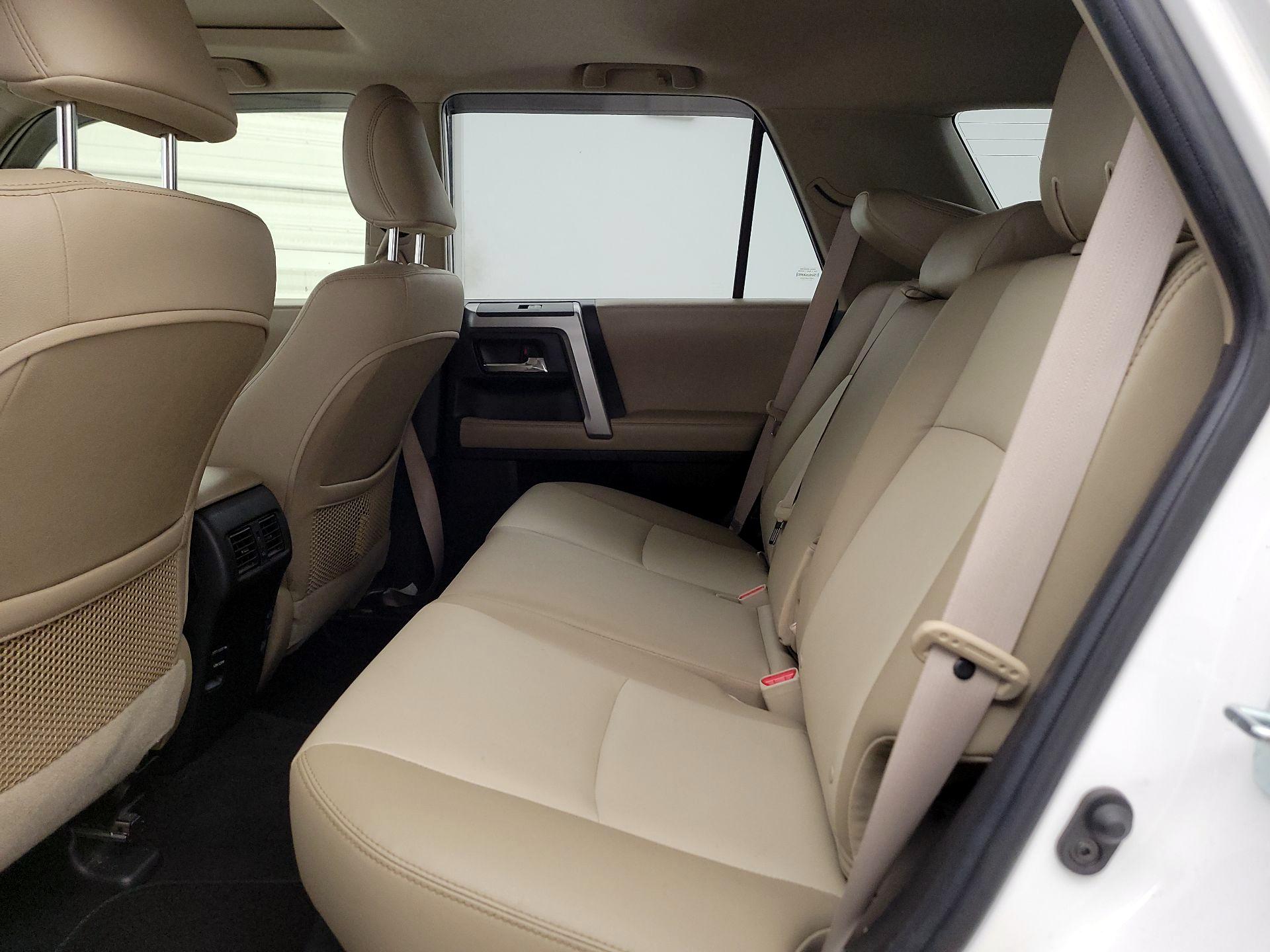 Thumbnail: 2018 Toyota 4Runner - 19