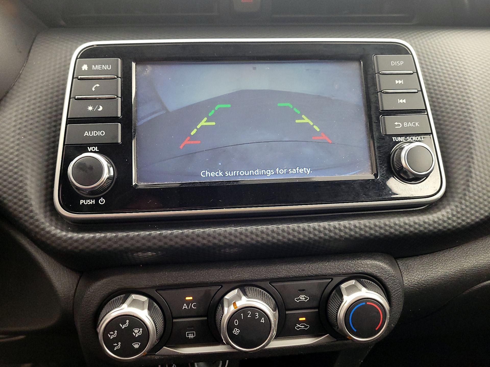 Thumbnail: 2021 Nissan Kicks - 14