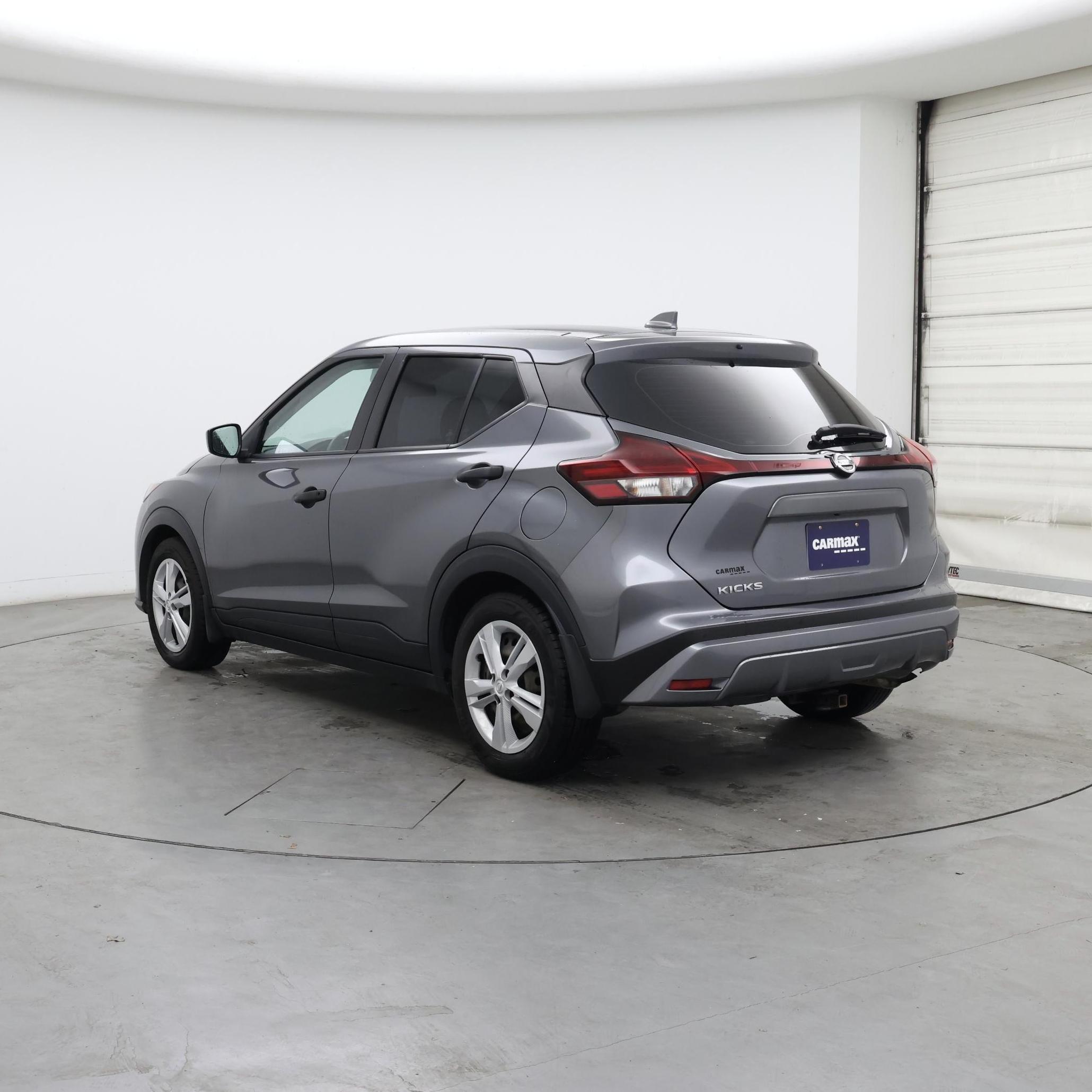 Thumbnail: 2021 Nissan Kicks - 2
