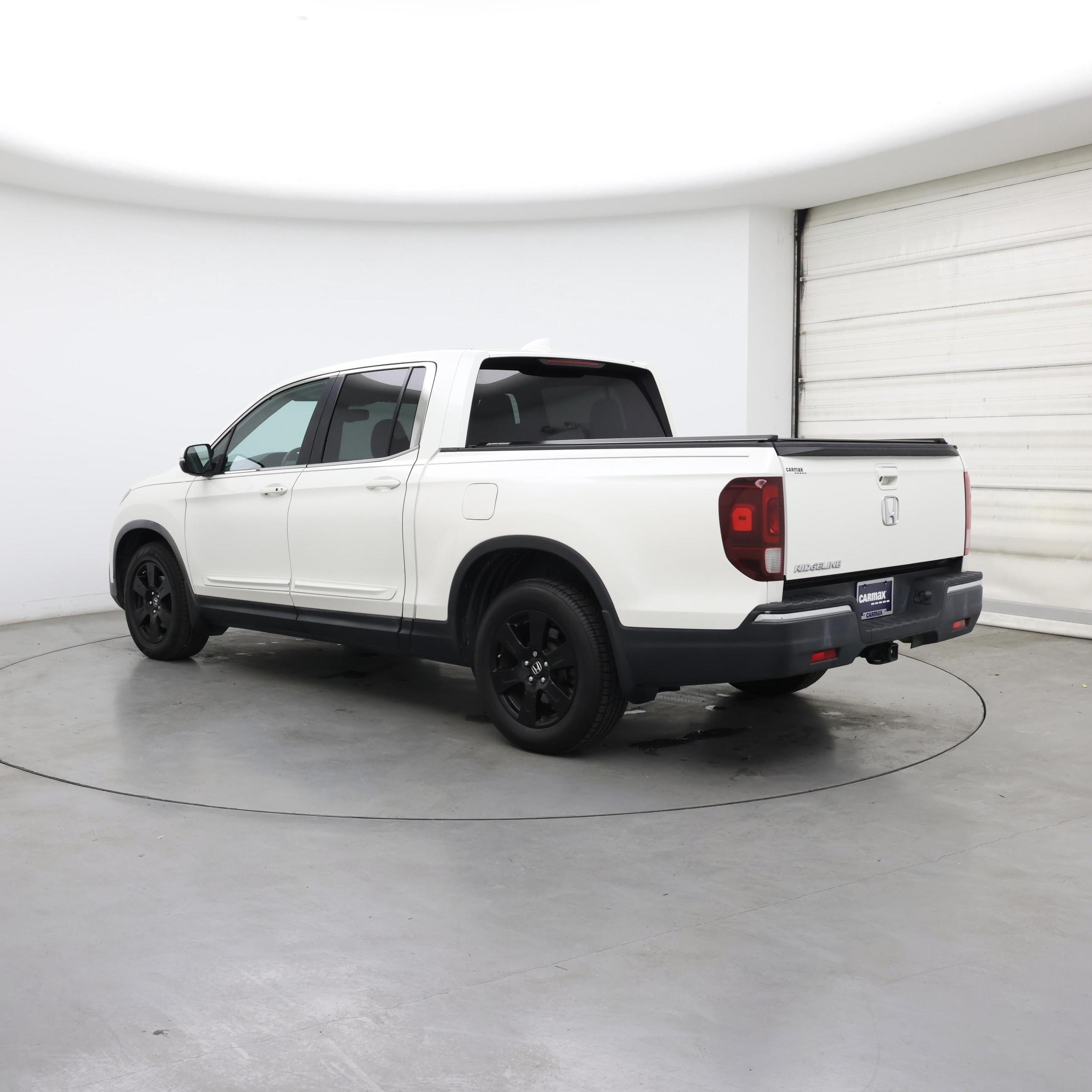 Thumbnail: 2017 Honda Ridgeline - 2