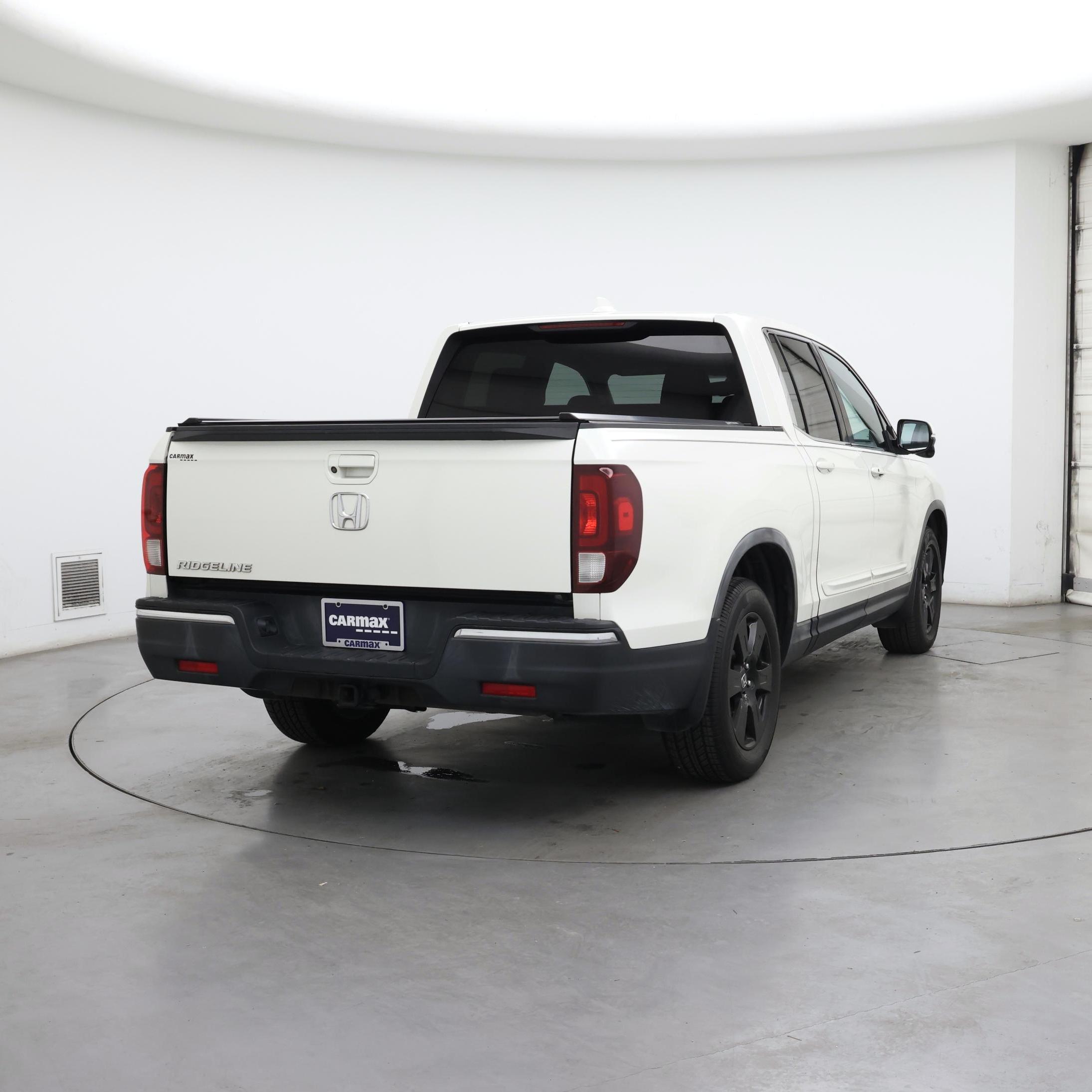 Thumbnail: 2017 Honda Ridgeline - 8