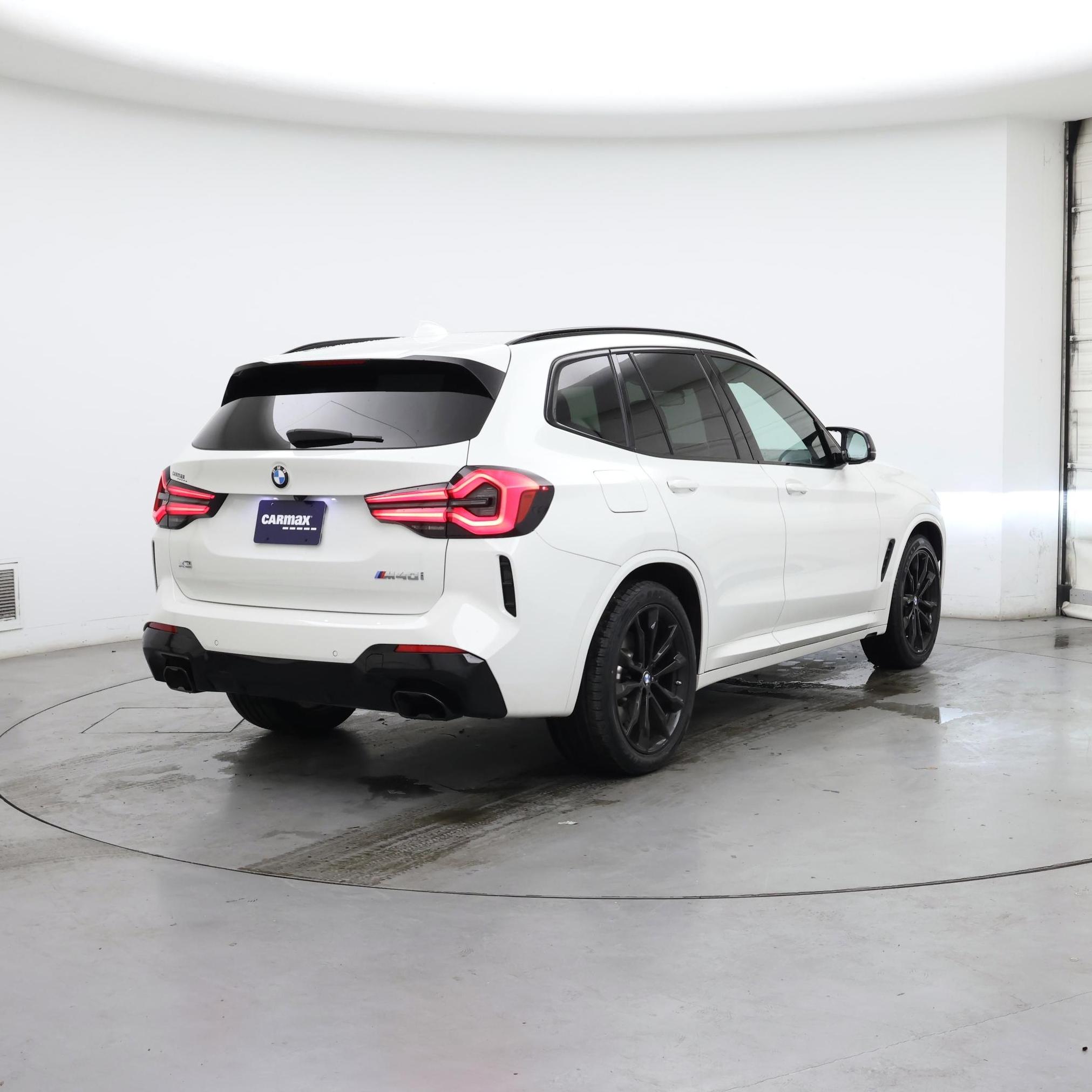 Thumbnail: 2023 BMW X3 - 8