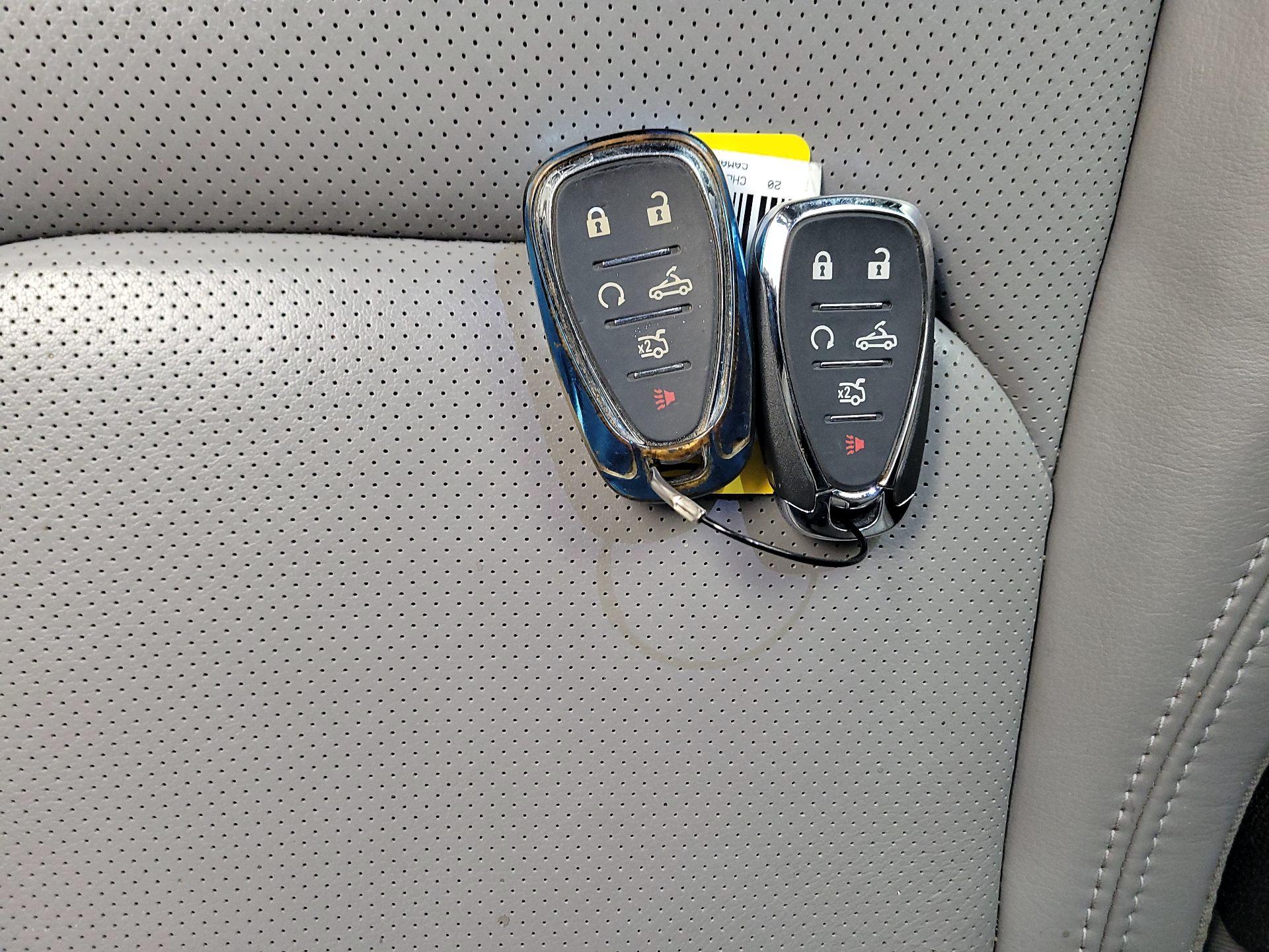 Thumbnail: 2020 Chevrolet Camaro - 18