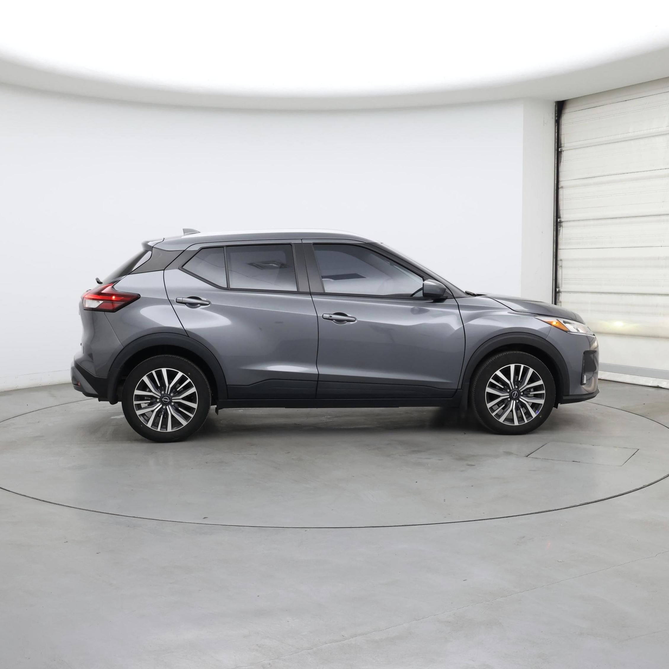 Thumbnail: 2023 Nissan Kicks - 7