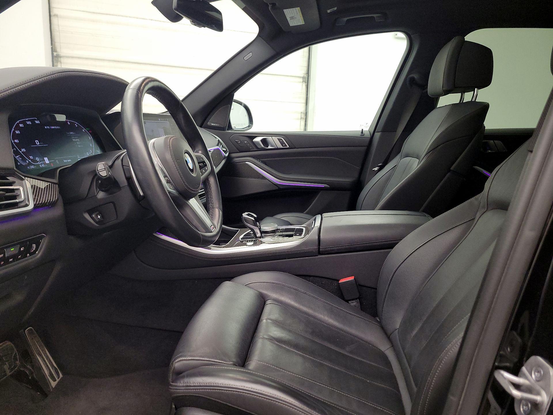 Thumbnail: 2022 BMW X5 - 11