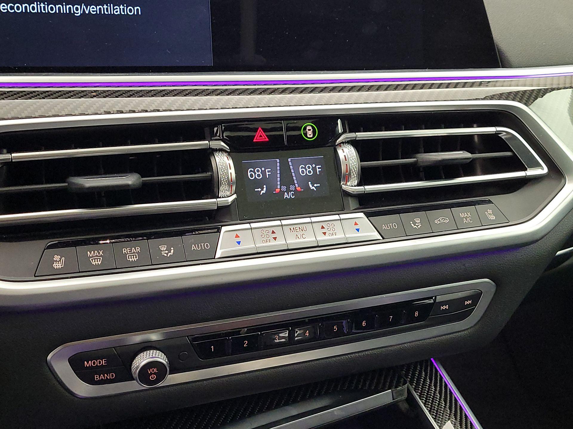 Thumbnail: 2022 BMW X5 - 16