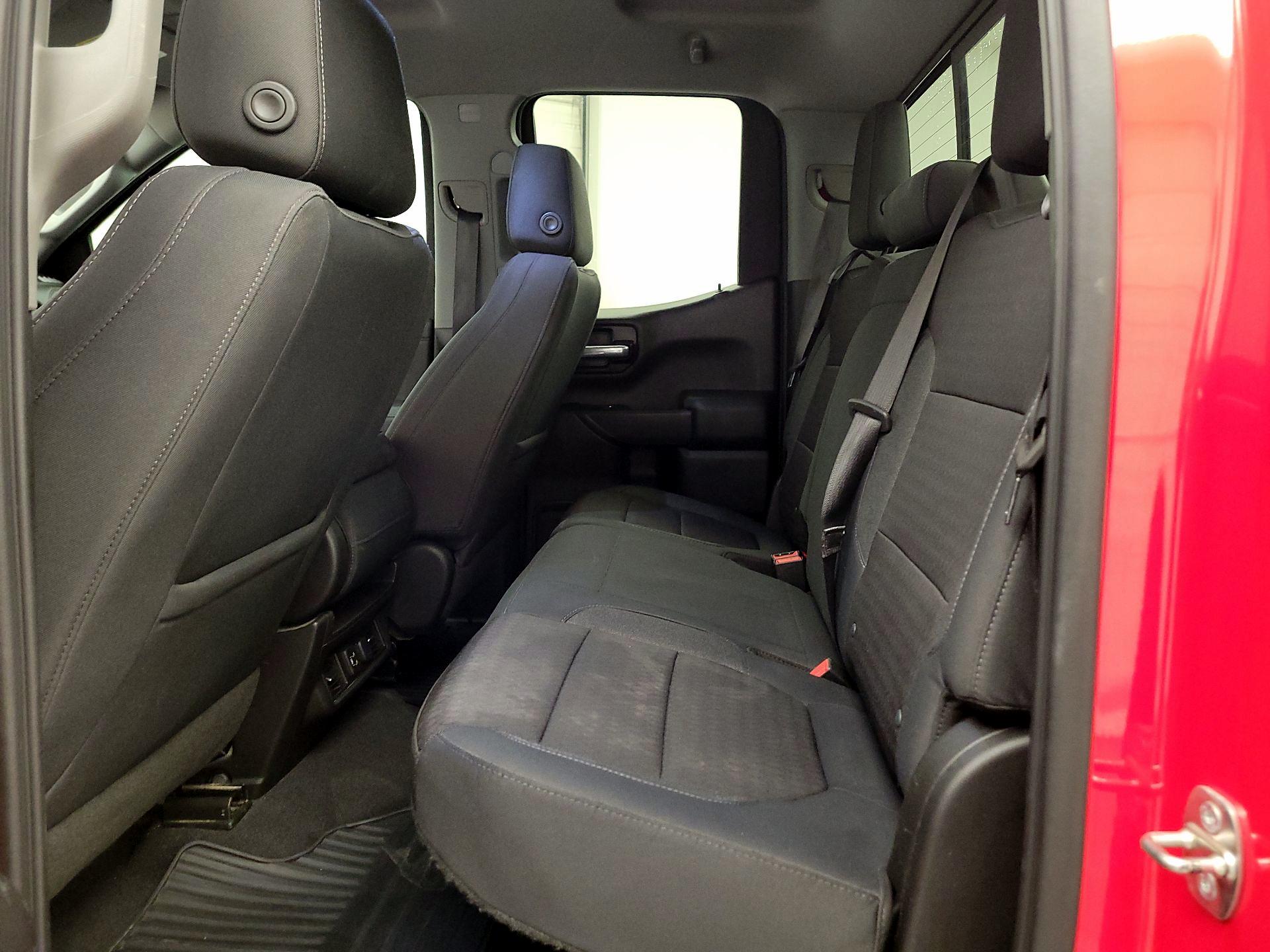 Thumbnail: 2019 Chevrolet Silverado 1500 - 19