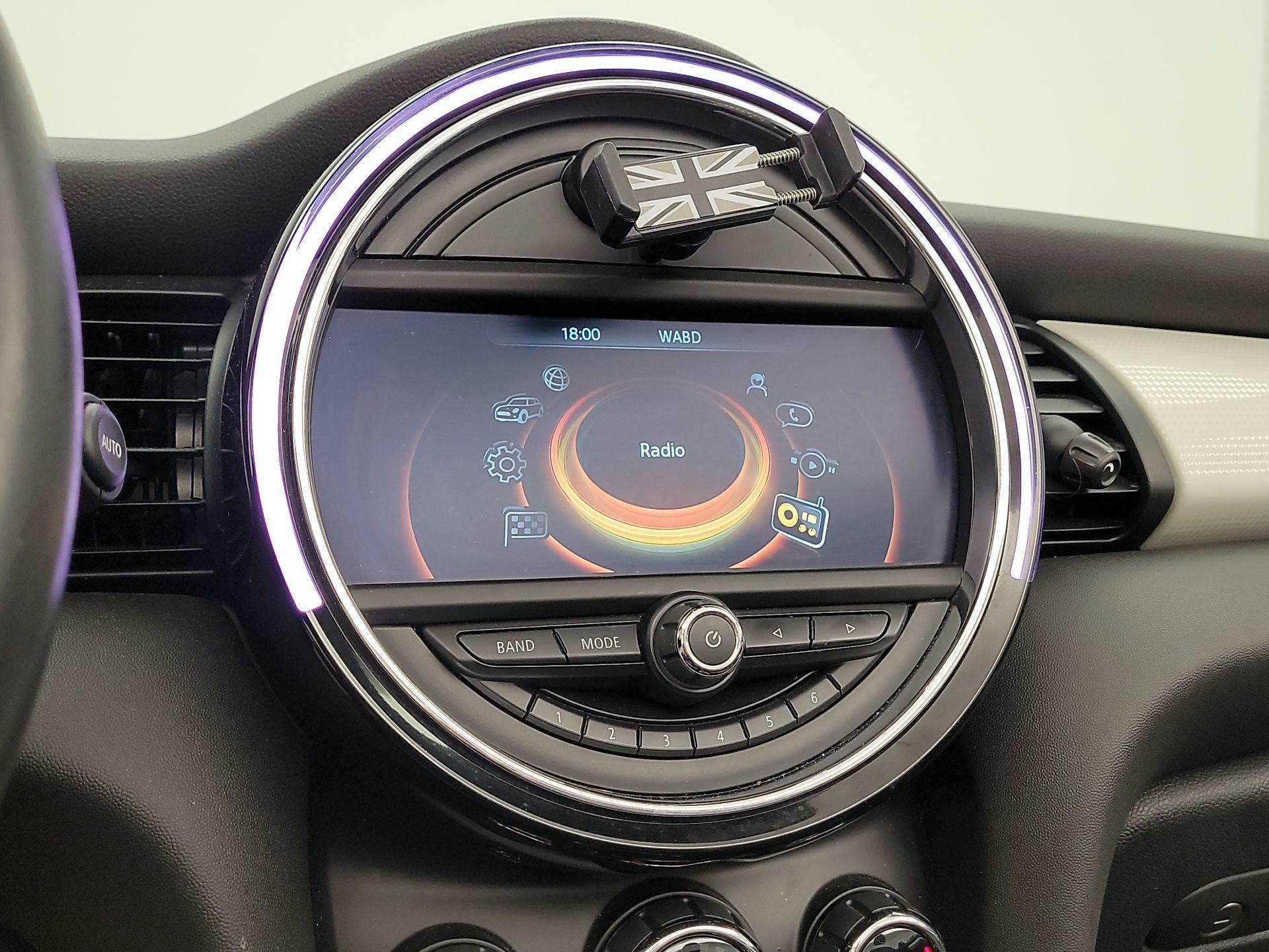 Thumbnail: 2017 MINI Cooper - 15