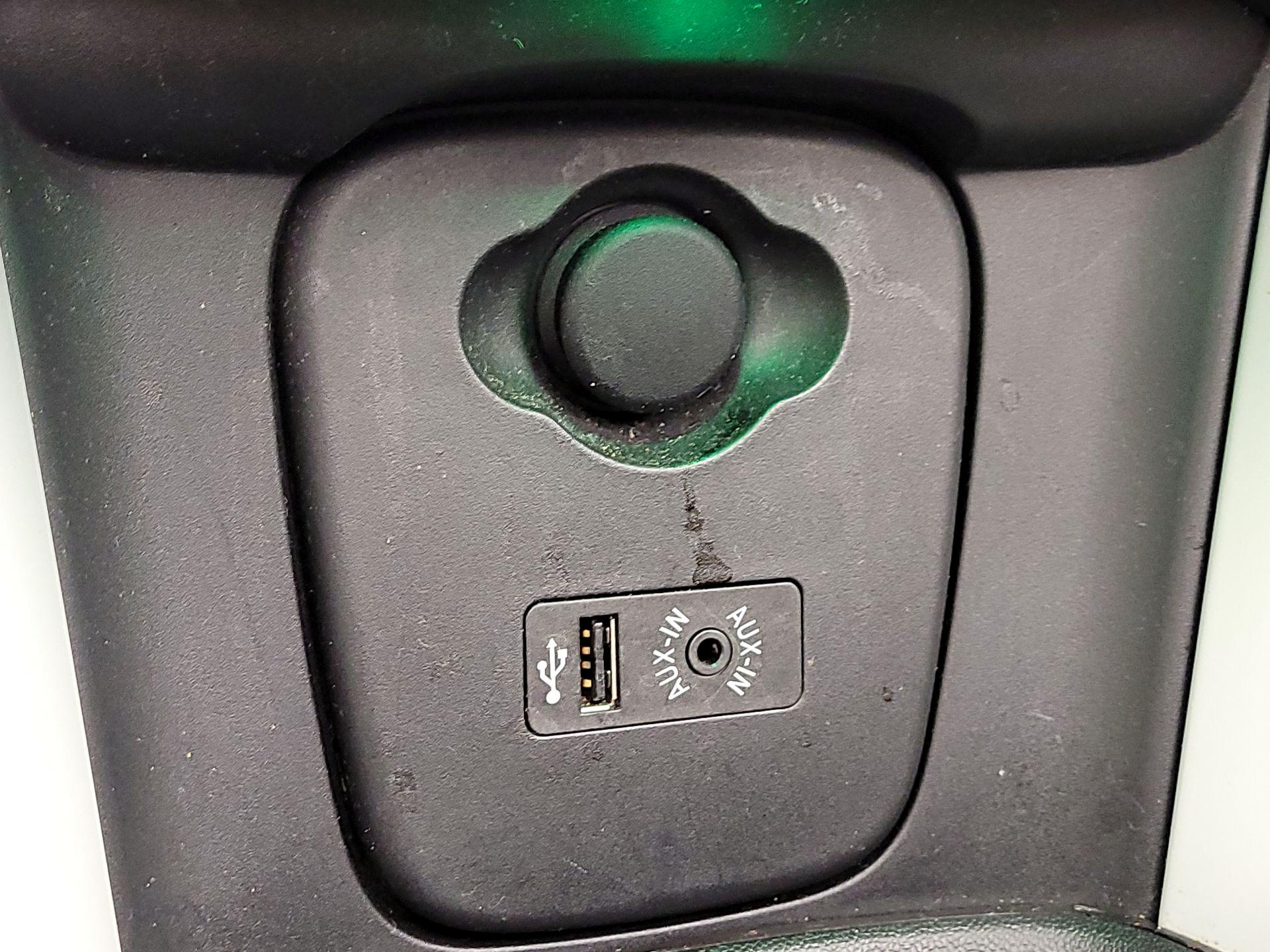 Thumbnail: 2017 MINI Cooper - 18