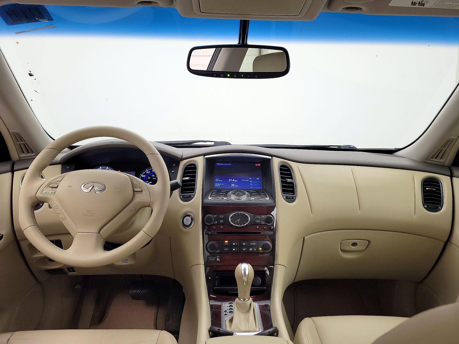 Thumbnail: 2015 INFINITI QX50 - 9