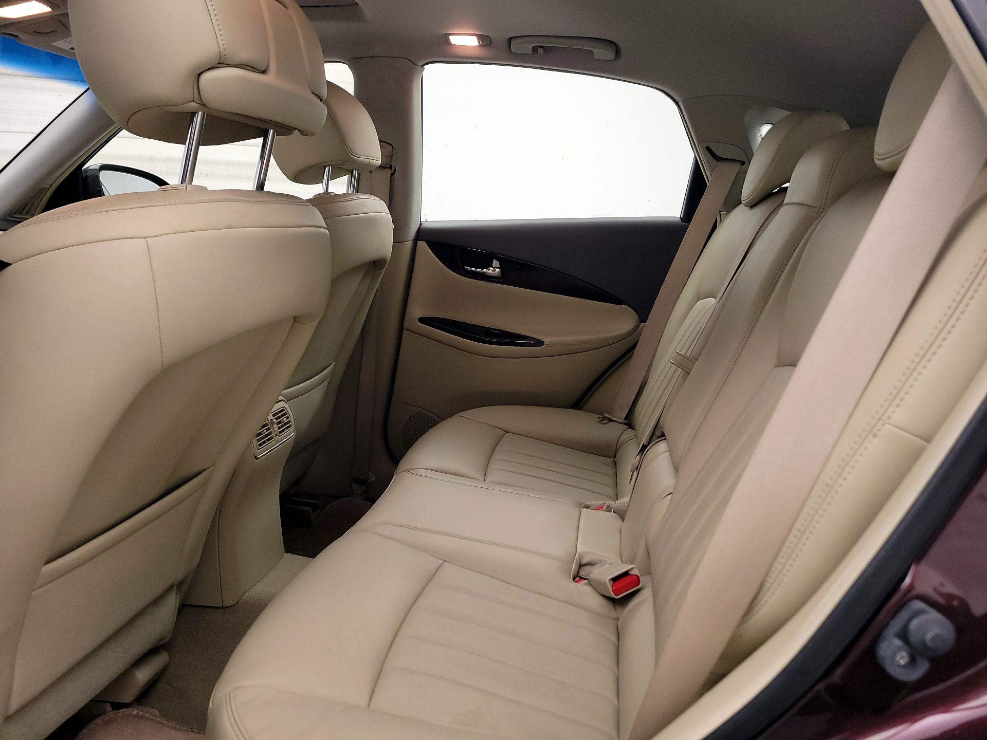 Thumbnail: 2015 INFINITI QX50 - 19