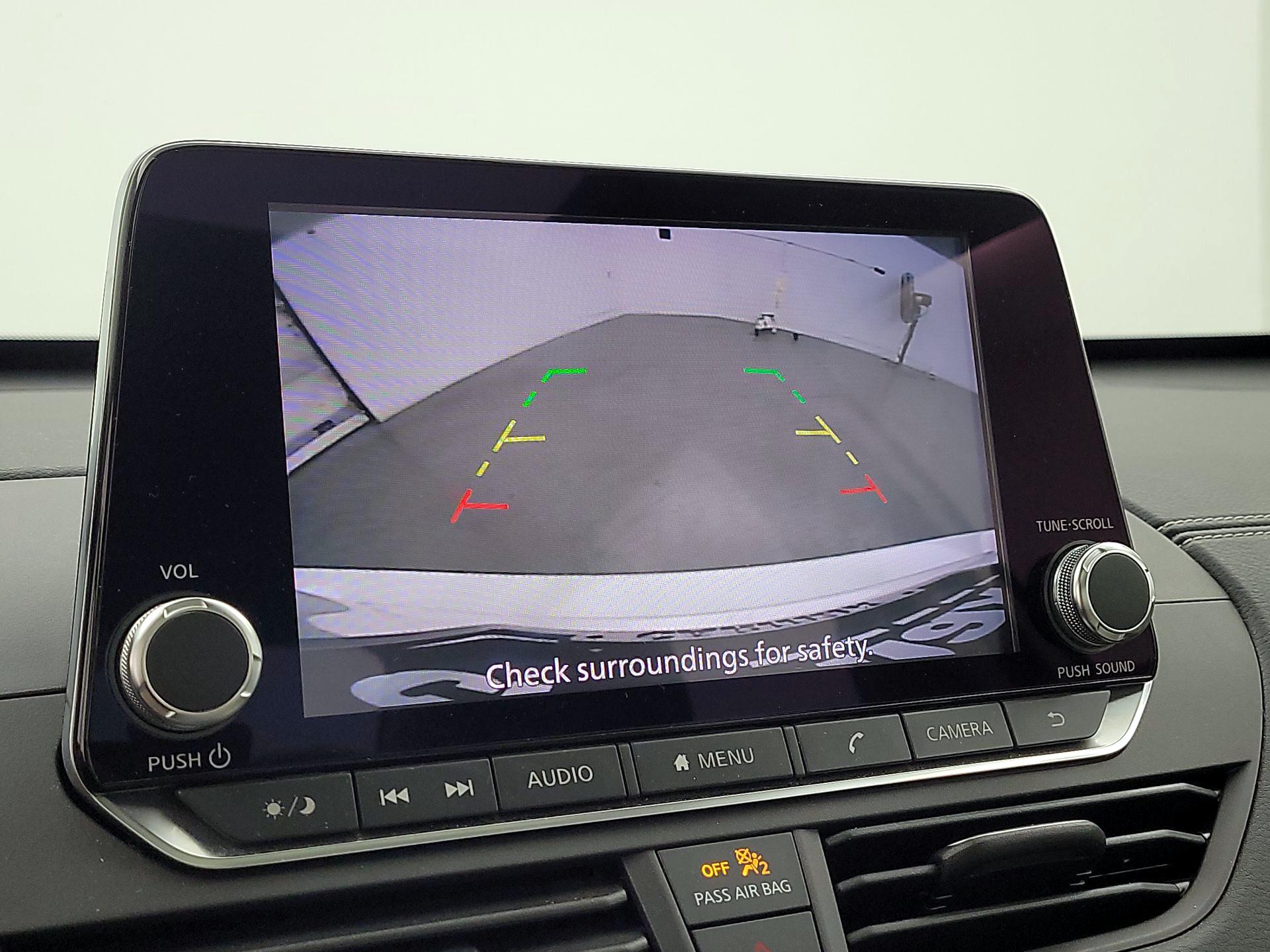 Thumbnail: 2019 Nissan Altima - 14