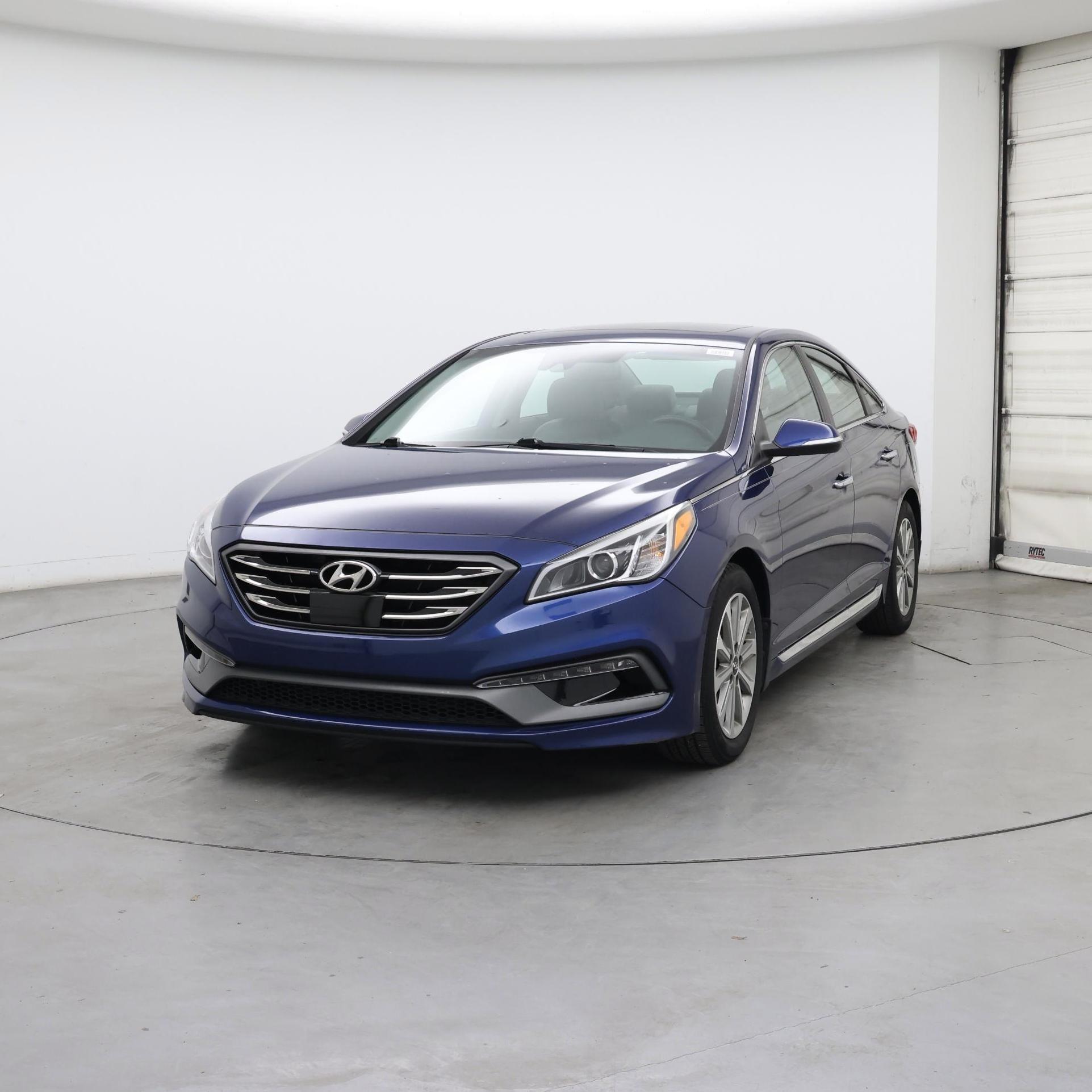 Thumbnail: 2017 Hyundai Sonata - 4