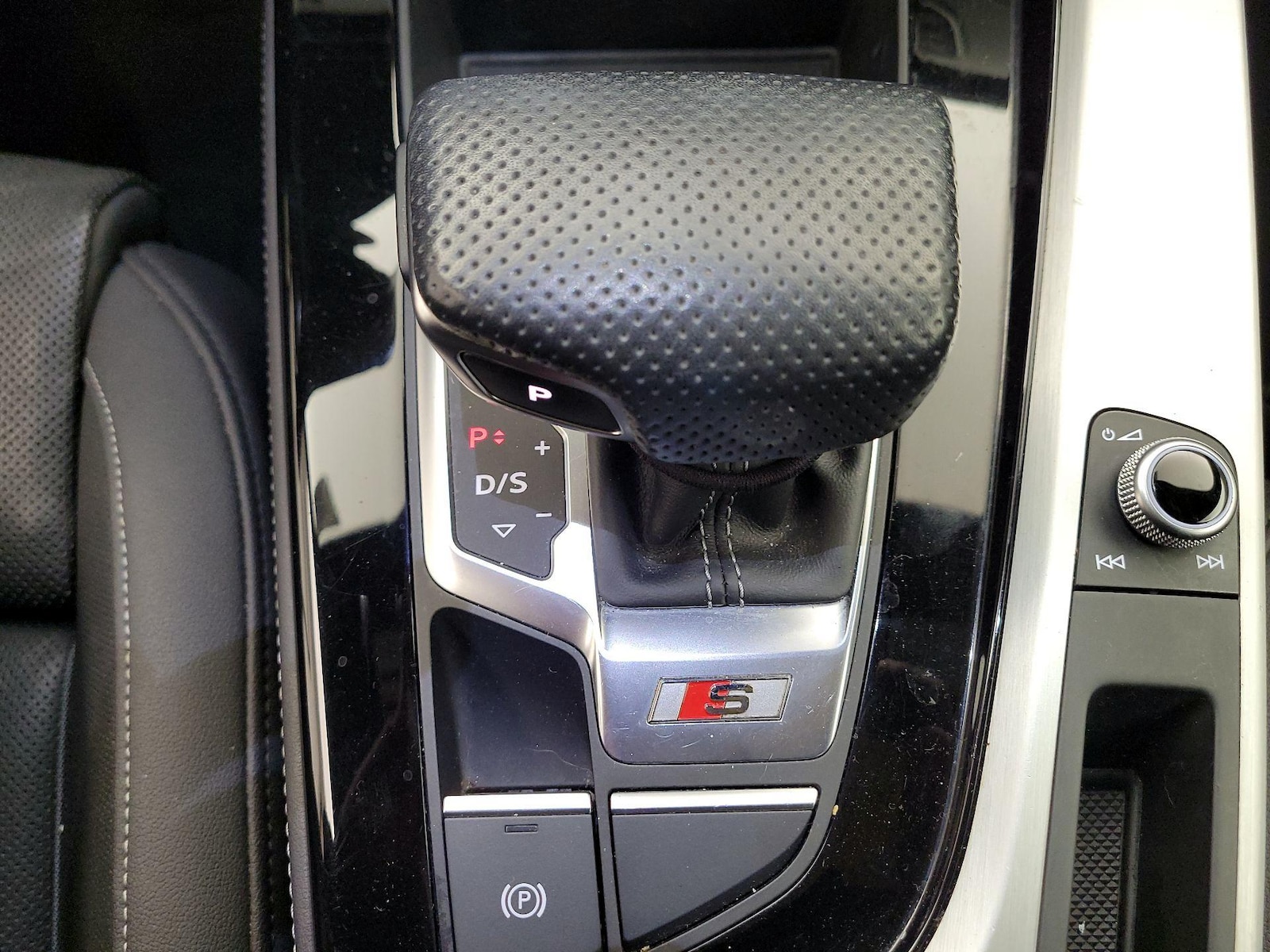 2021 Audi S4 Premium Plus - Photo 16