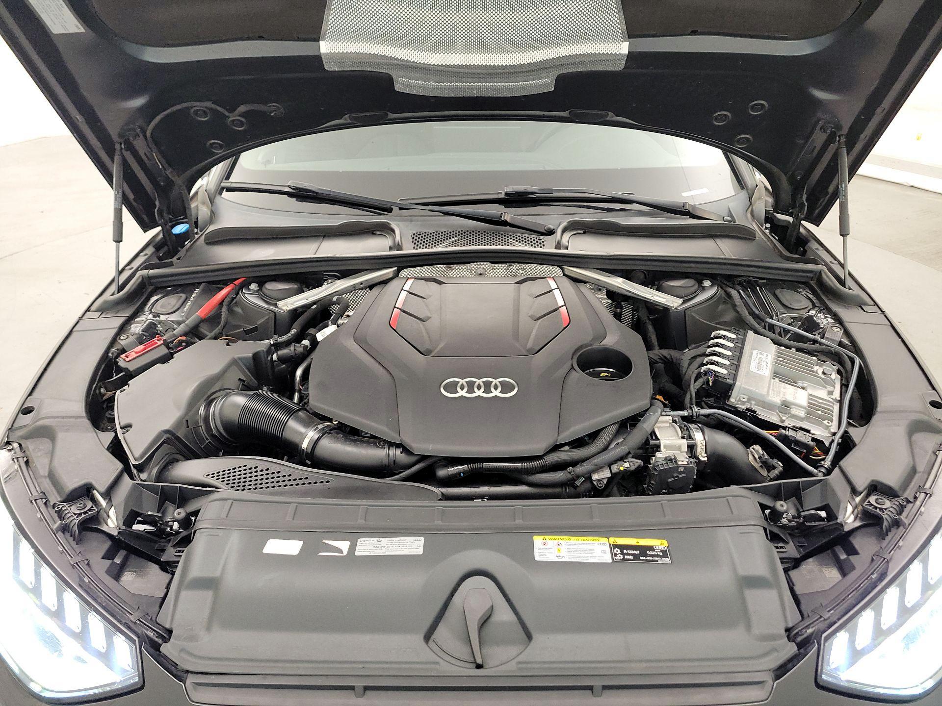 Thumbnail: 2021 Audi S4 - 17