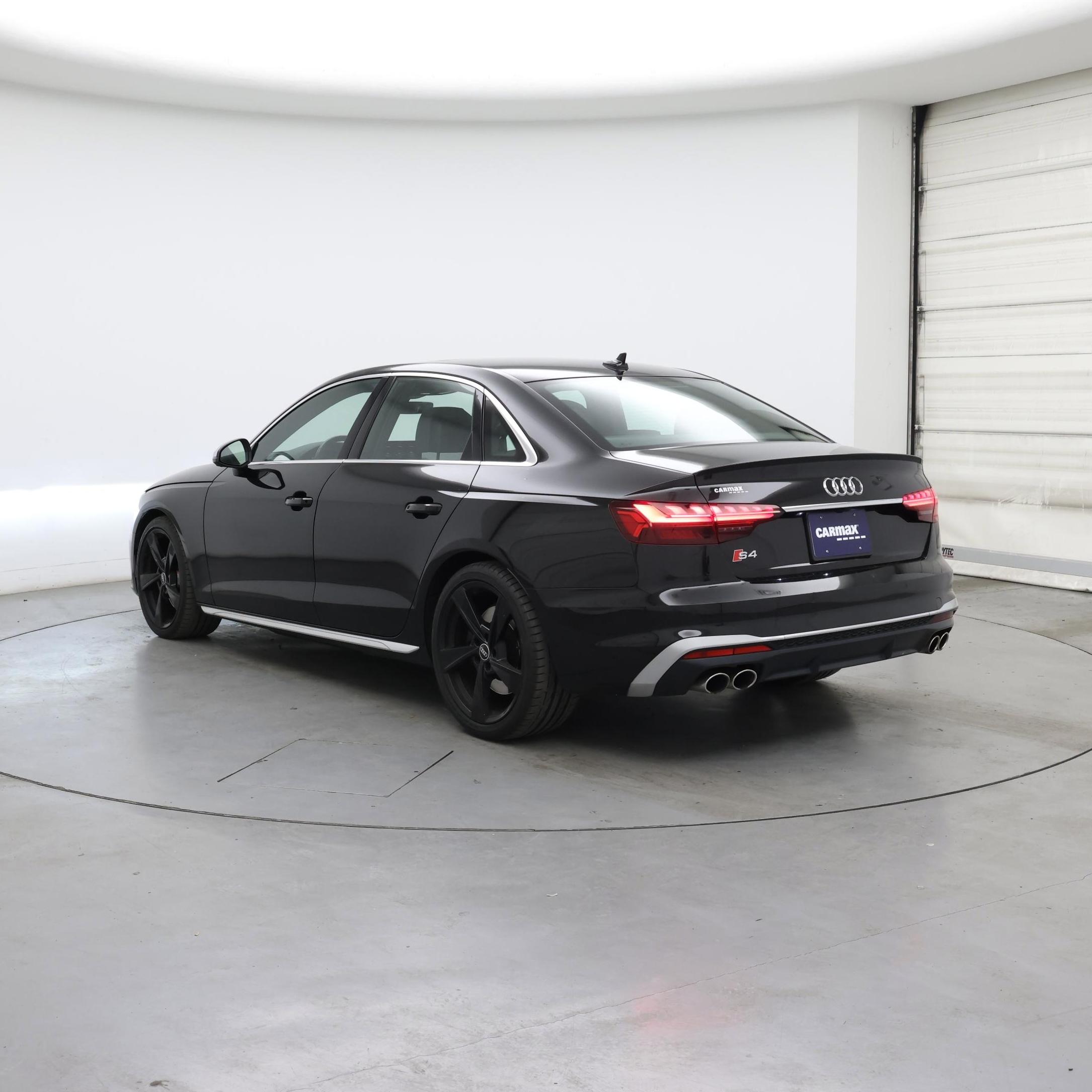 Thumbnail: 2021 Audi S4 - 2