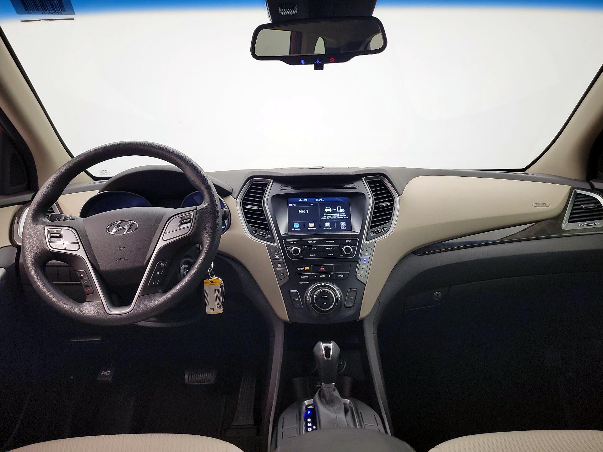 Thumbnail: 2018 Hyundai Santa Fe - 9