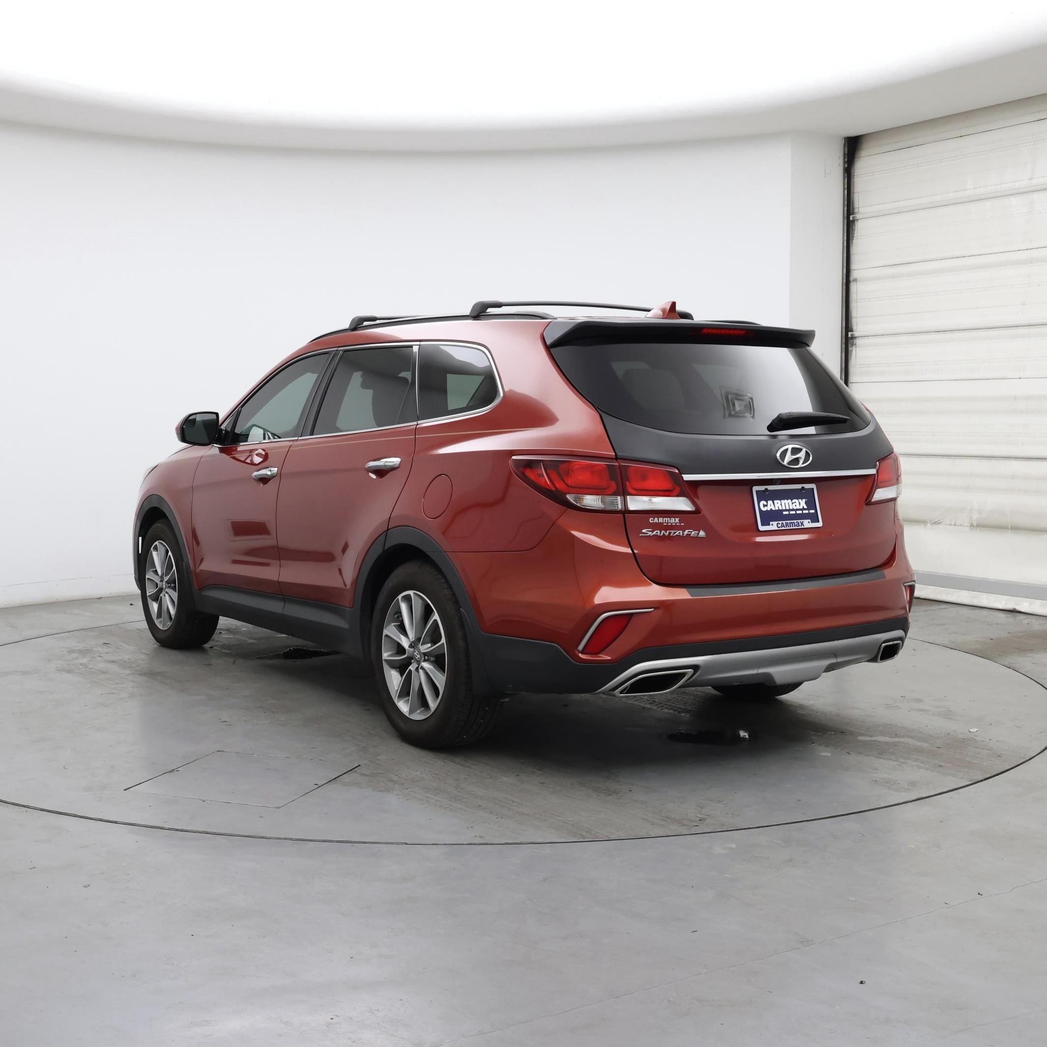 Thumbnail: 2018 Hyundai Santa Fe - 2