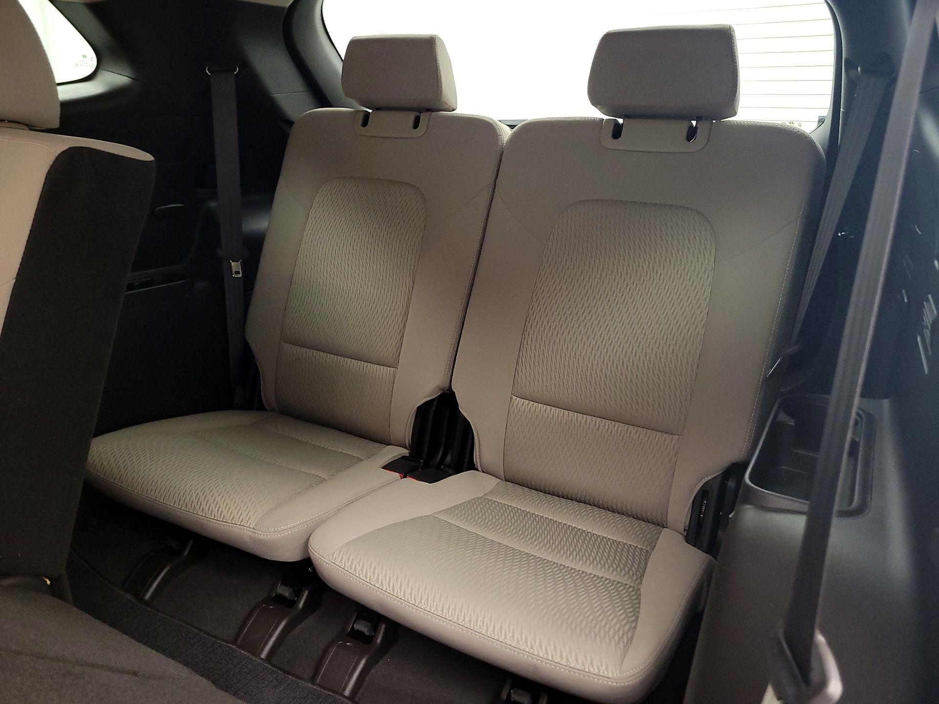 Thumbnail: 2018 Hyundai Santa Fe - 20