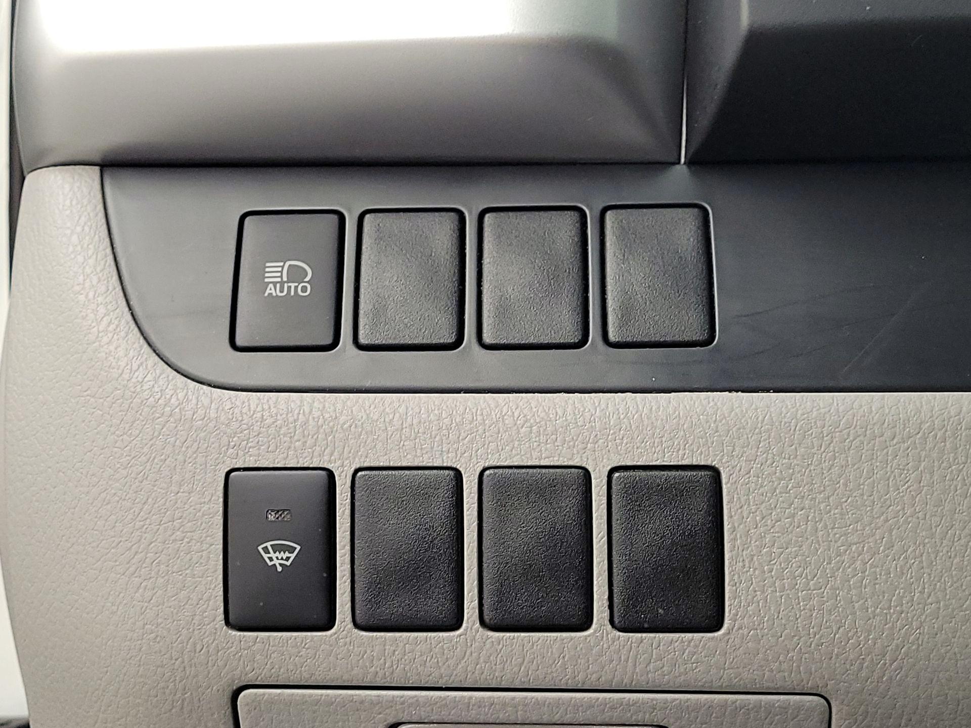 Thumbnail: 2019 Toyota Highlander - 13