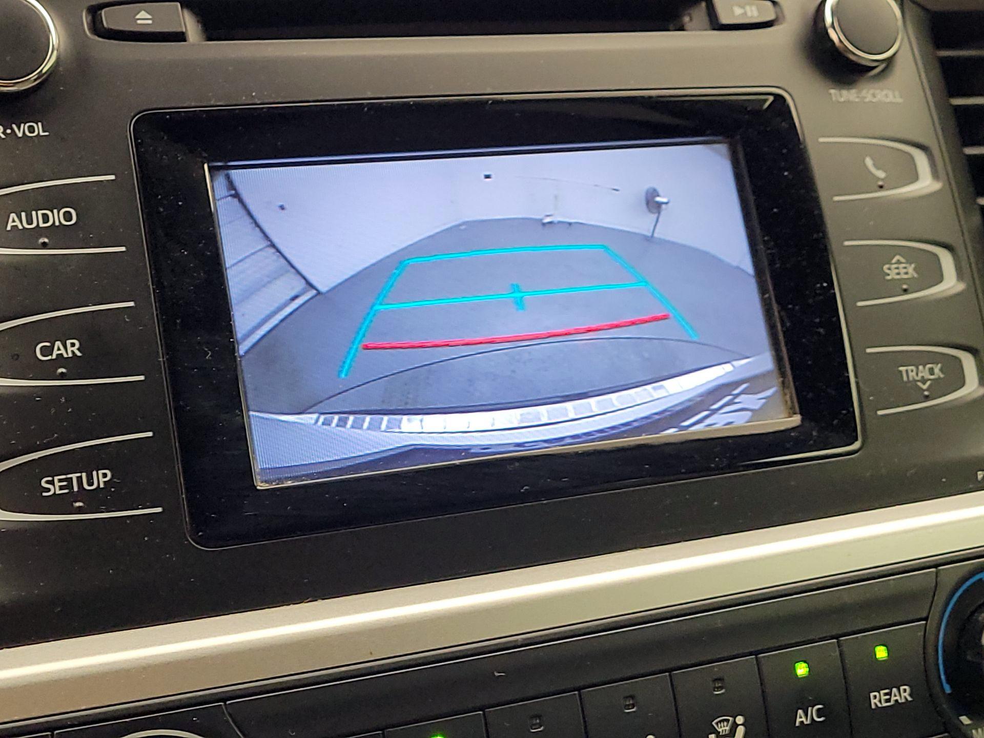 Thumbnail: 2019 Toyota Highlander - 14