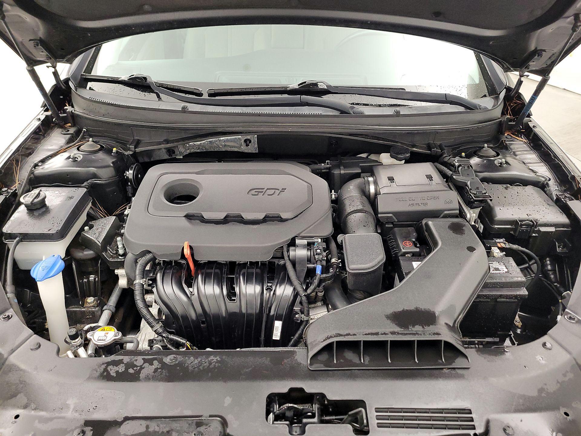 Thumbnail: 2019 Hyundai Sonata - 17