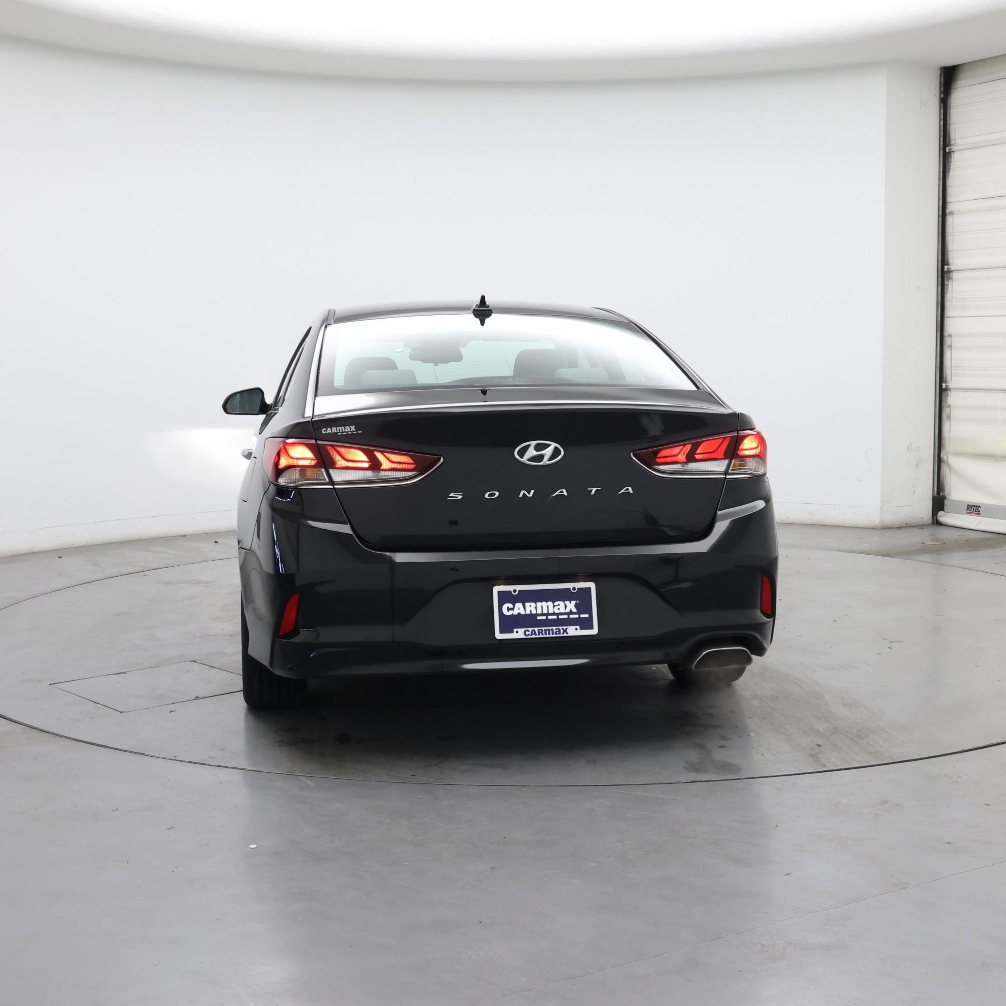 Thumbnail: 2019 Hyundai Sonata - 6