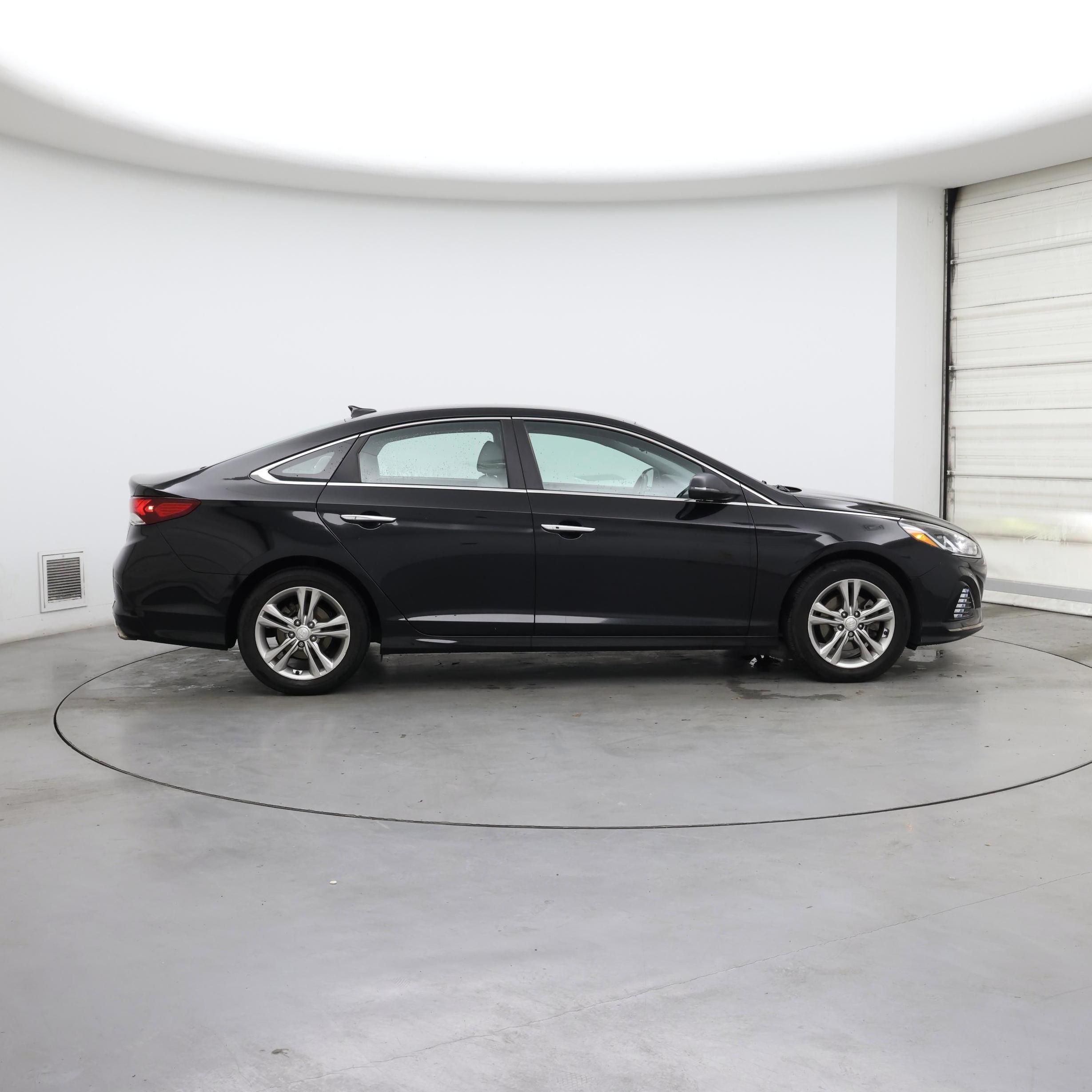 Thumbnail: 2019 Hyundai Sonata - 7