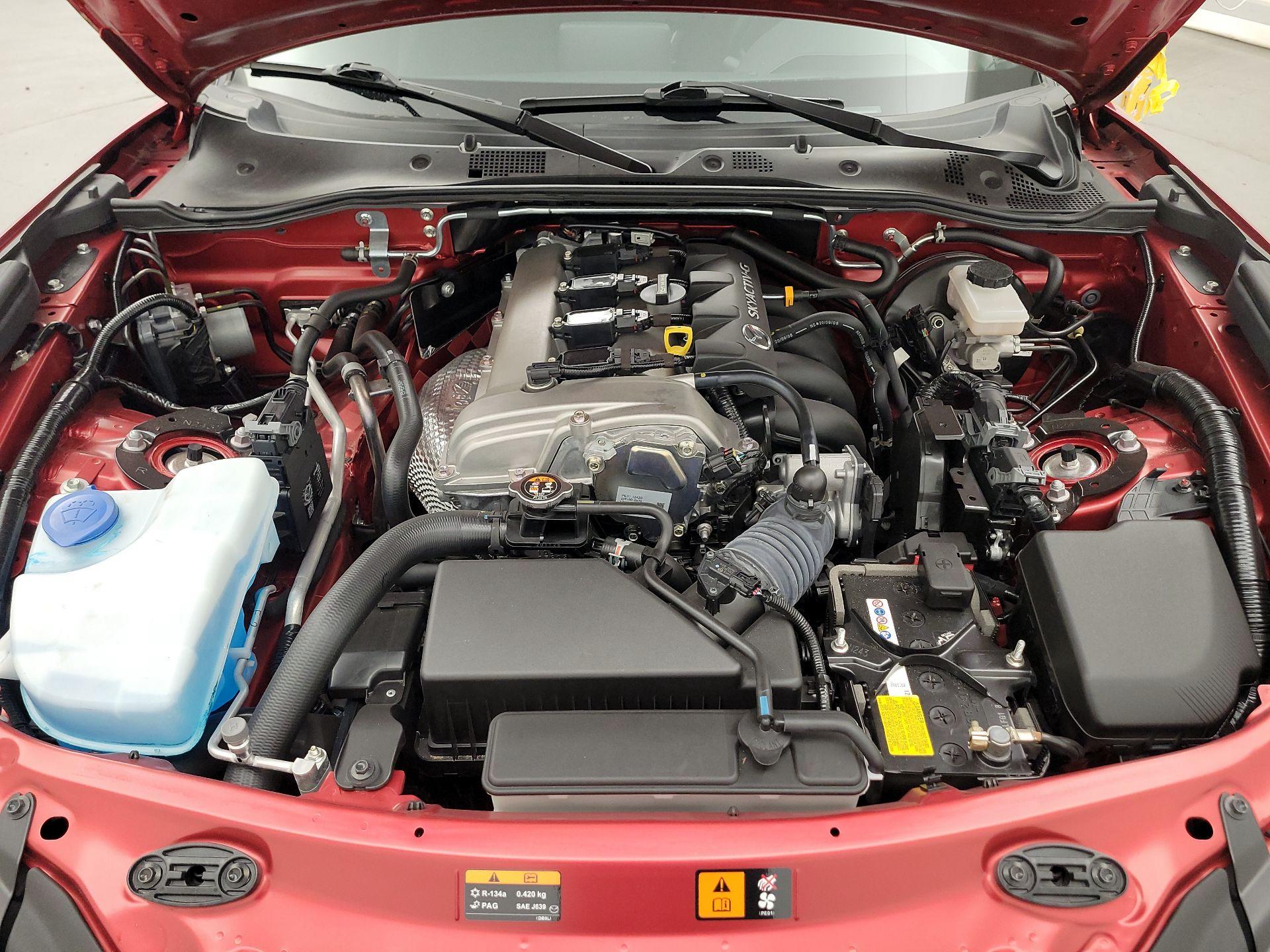 Thumbnail: 2021 Mazda MX-5 Miata - 17