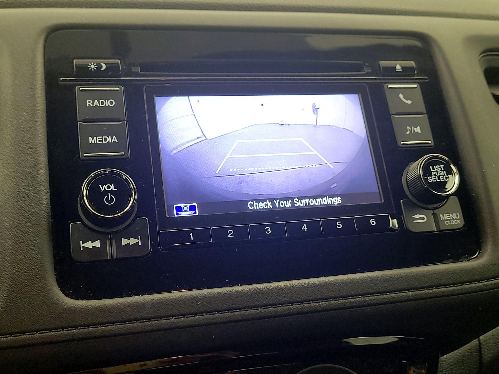 Thumbnail: 2019 Honda HR-V - 14