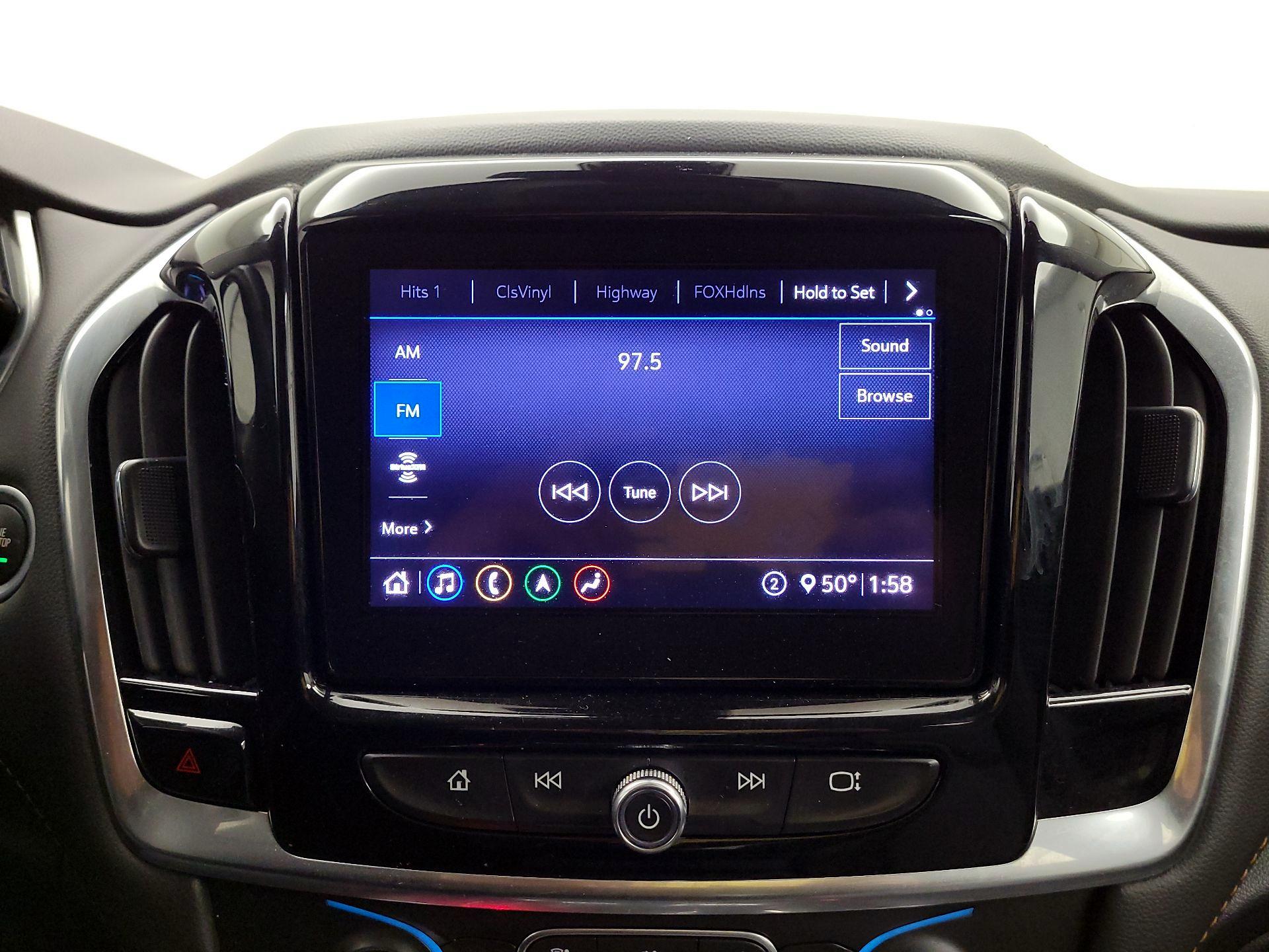 Thumbnail: 2020 Chevrolet Traverse - 15