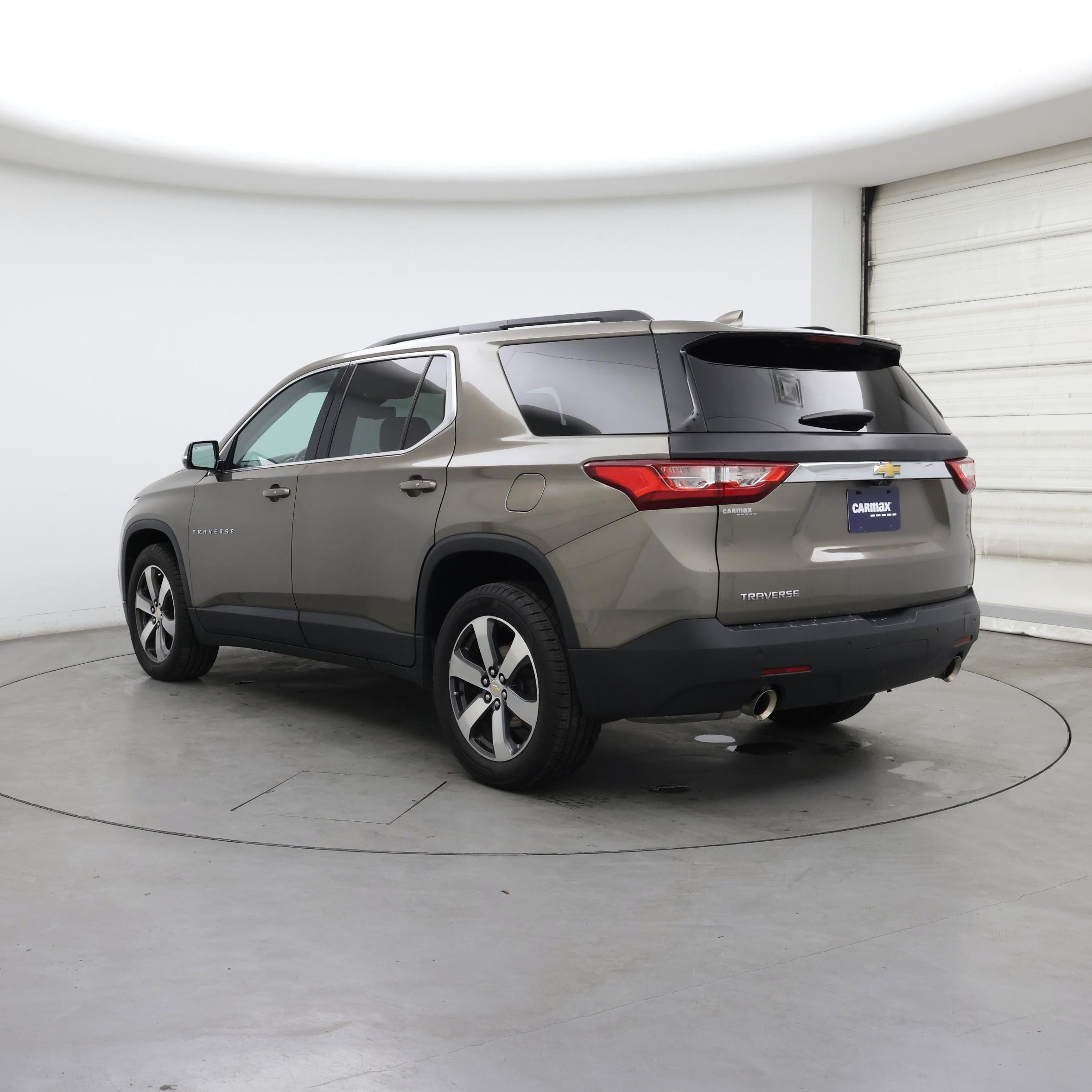 Thumbnail: 2020 Chevrolet Traverse - 2