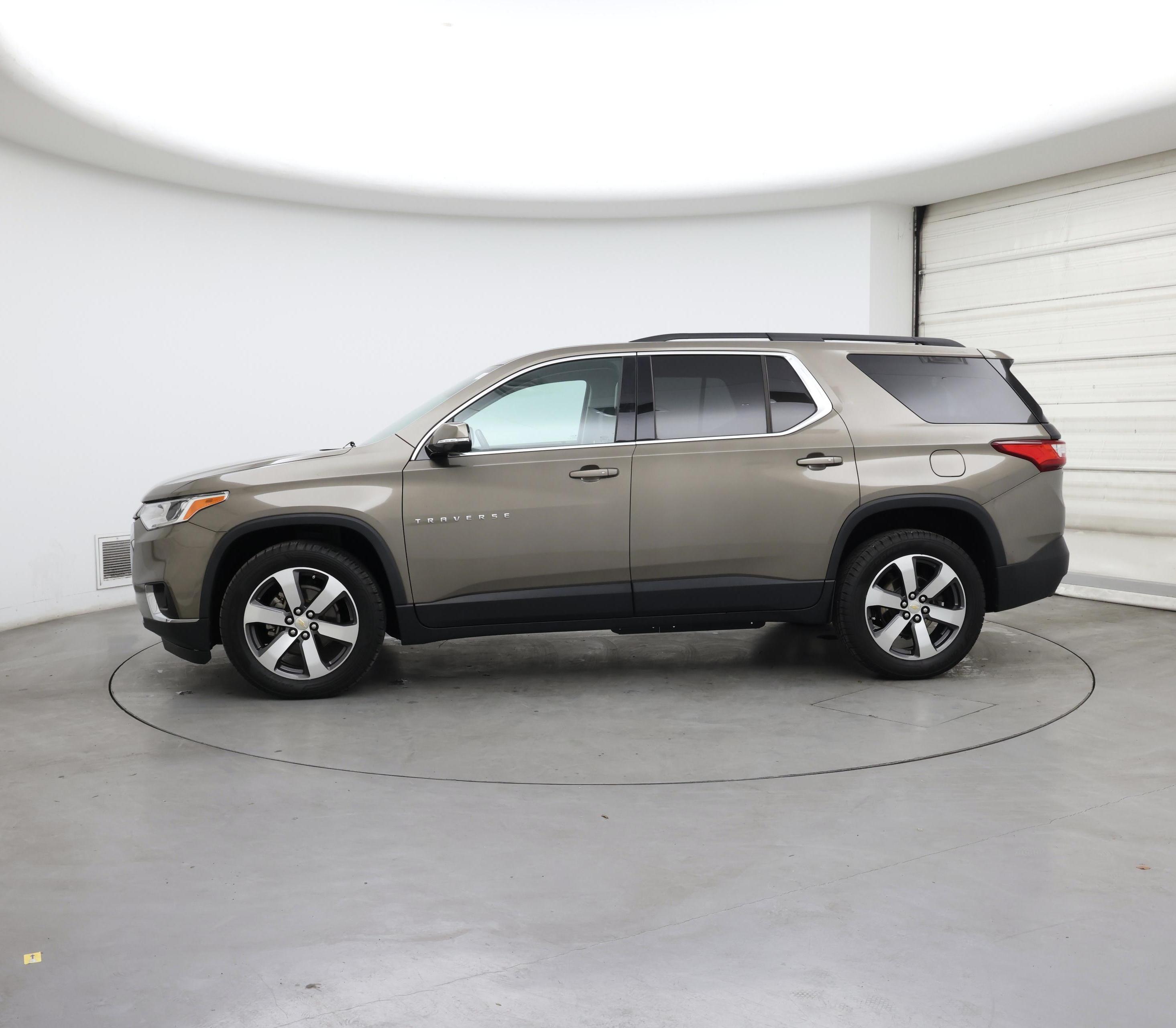 Thumbnail: 2020 Chevrolet Traverse - 3