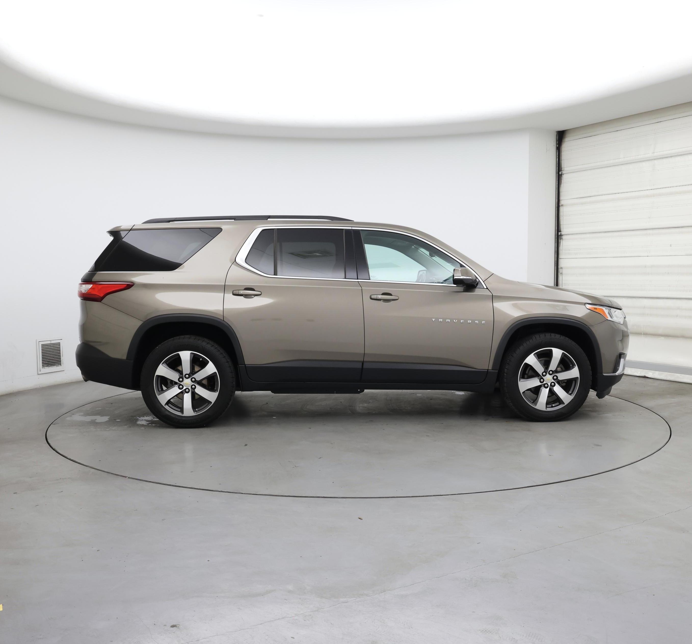 Thumbnail: 2020 Chevrolet Traverse - 7