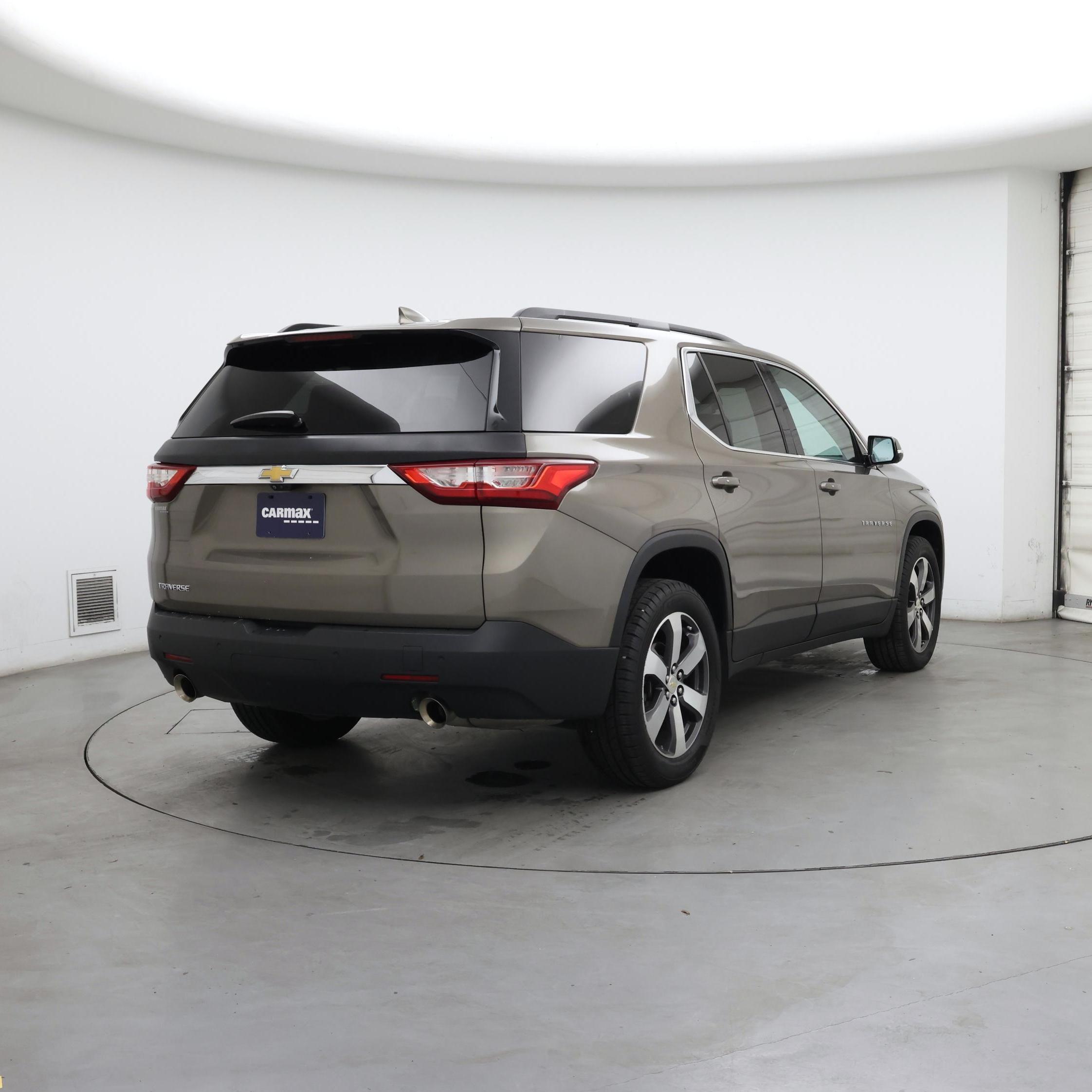 Thumbnail: 2020 Chevrolet Traverse - 8