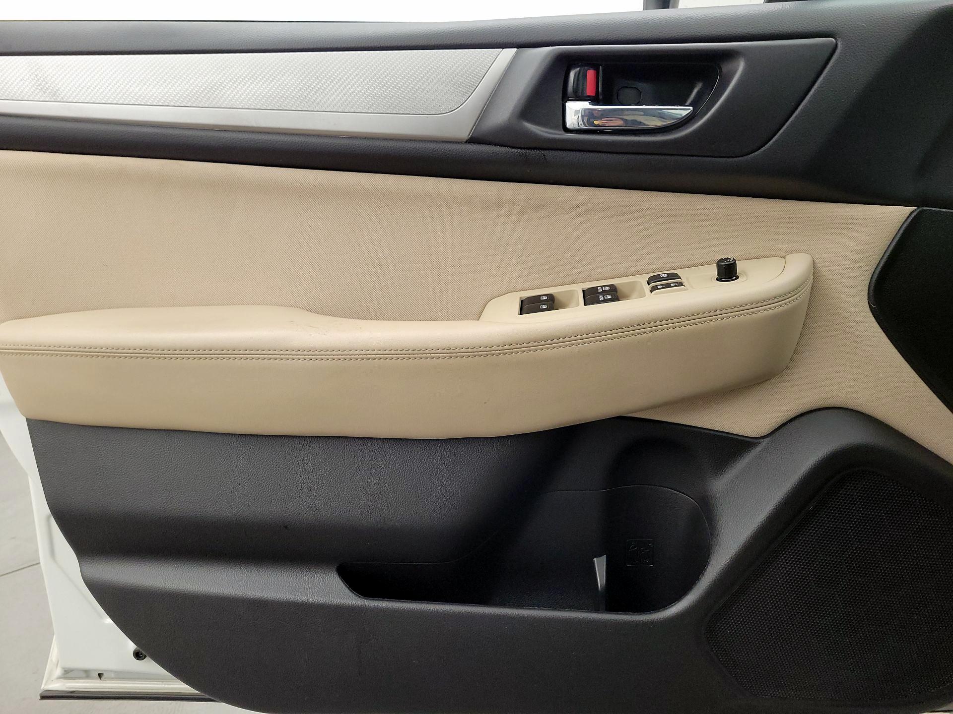 Thumbnail: 2018 Subaru Outback - 12