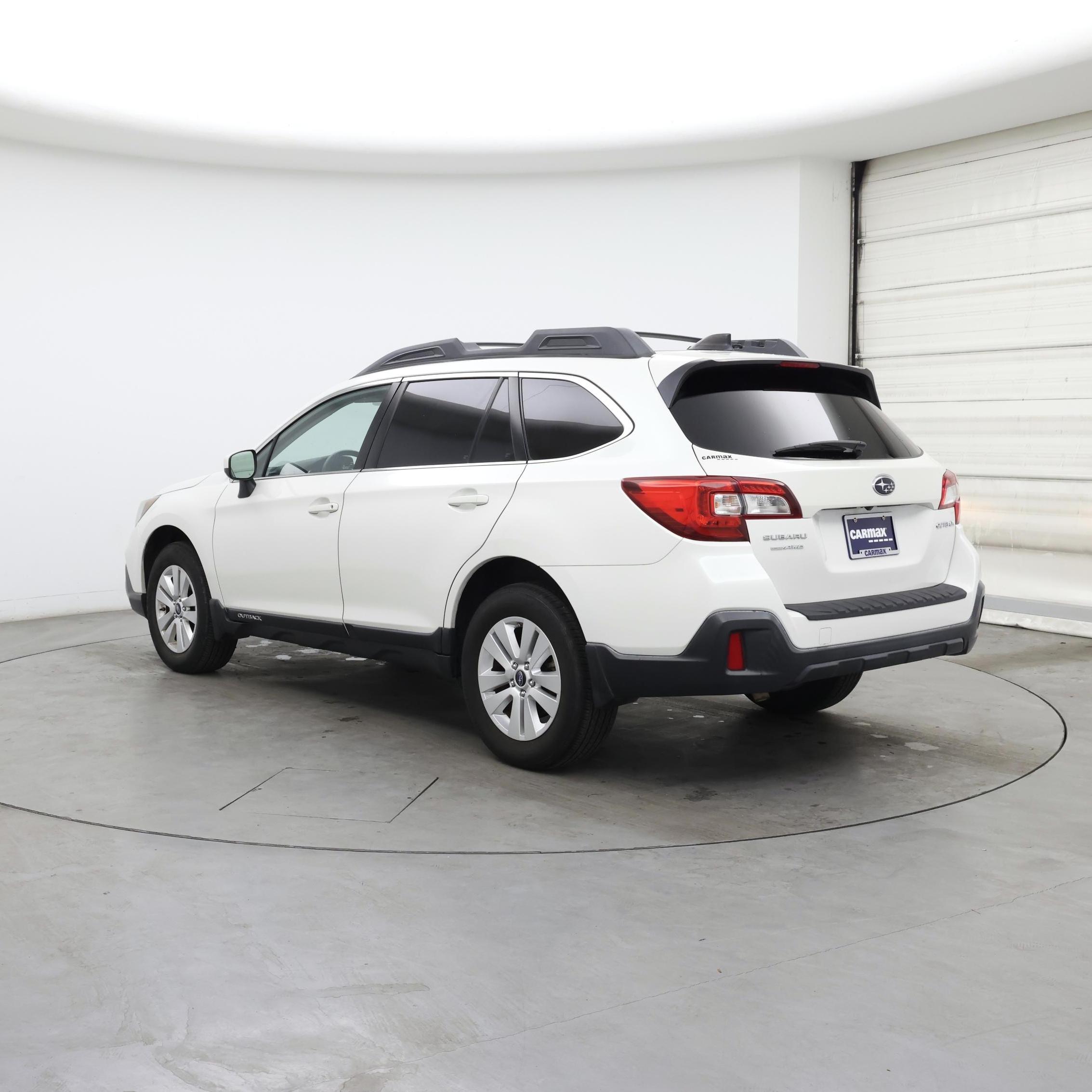 Thumbnail: 2018 Subaru Outback - 2