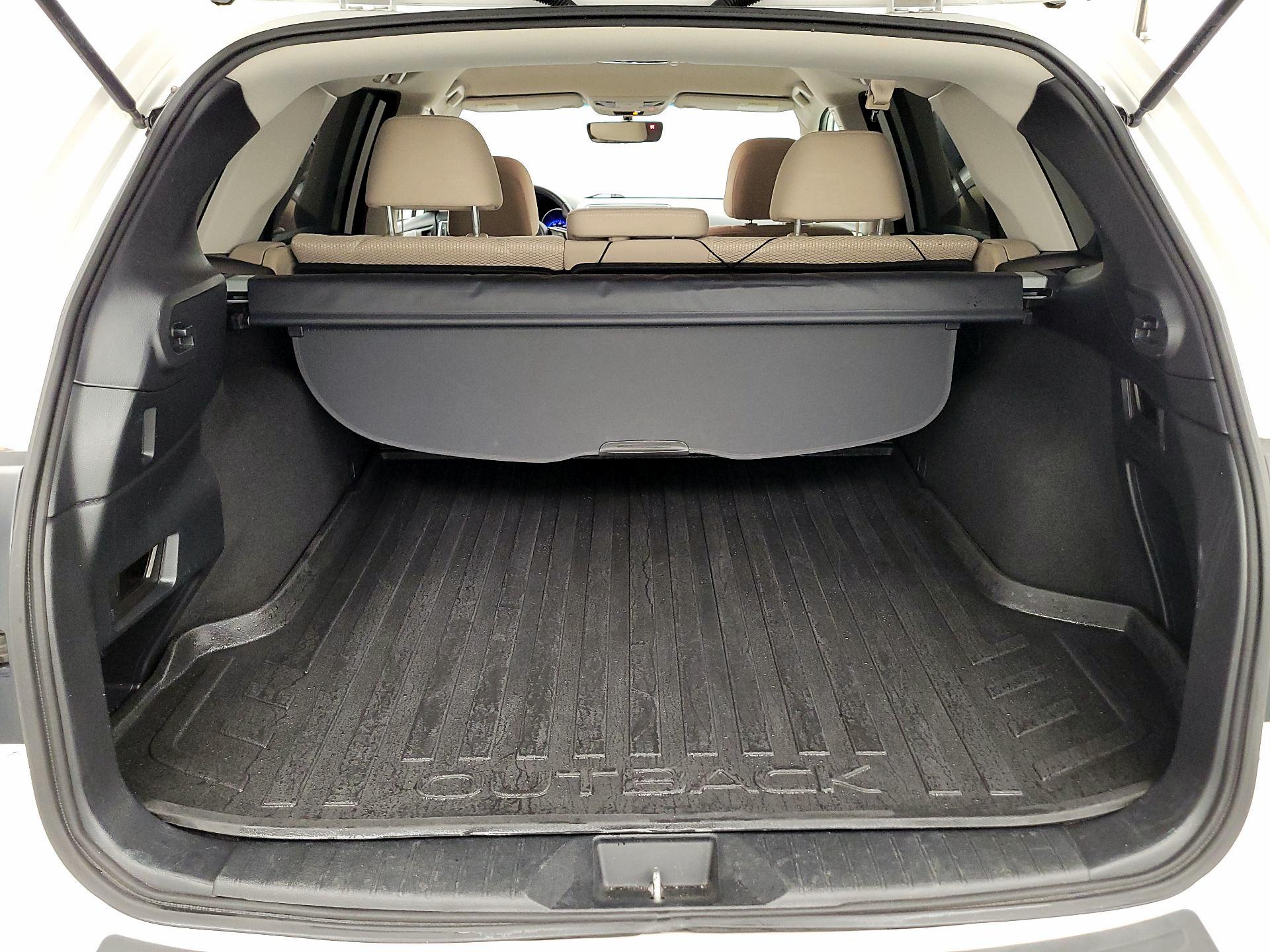 Thumbnail: 2018 Subaru Outback - 20