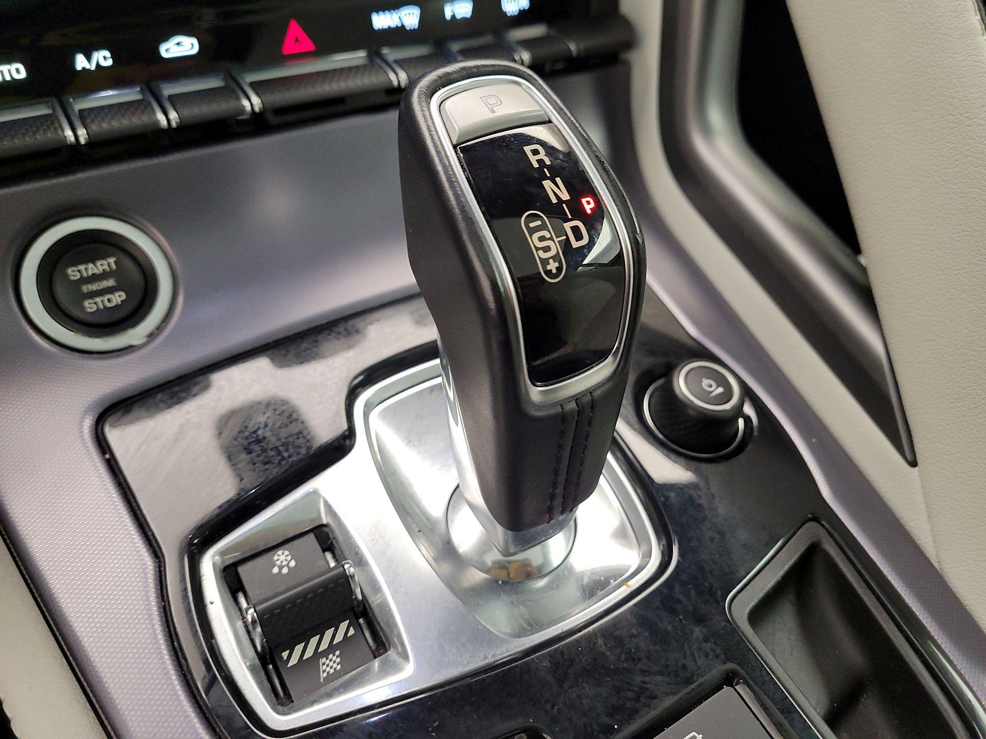 Thumbnail: 2018 Jaguar F-Type - 17