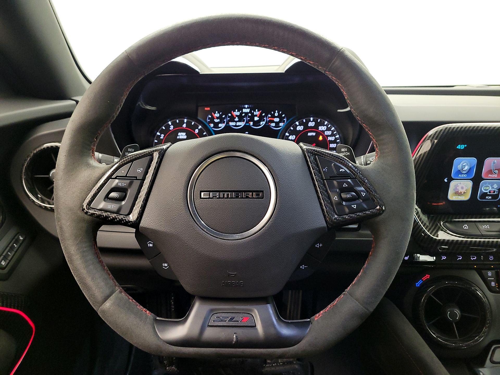 Thumbnail: 2018 Chevrolet Camaro - 10